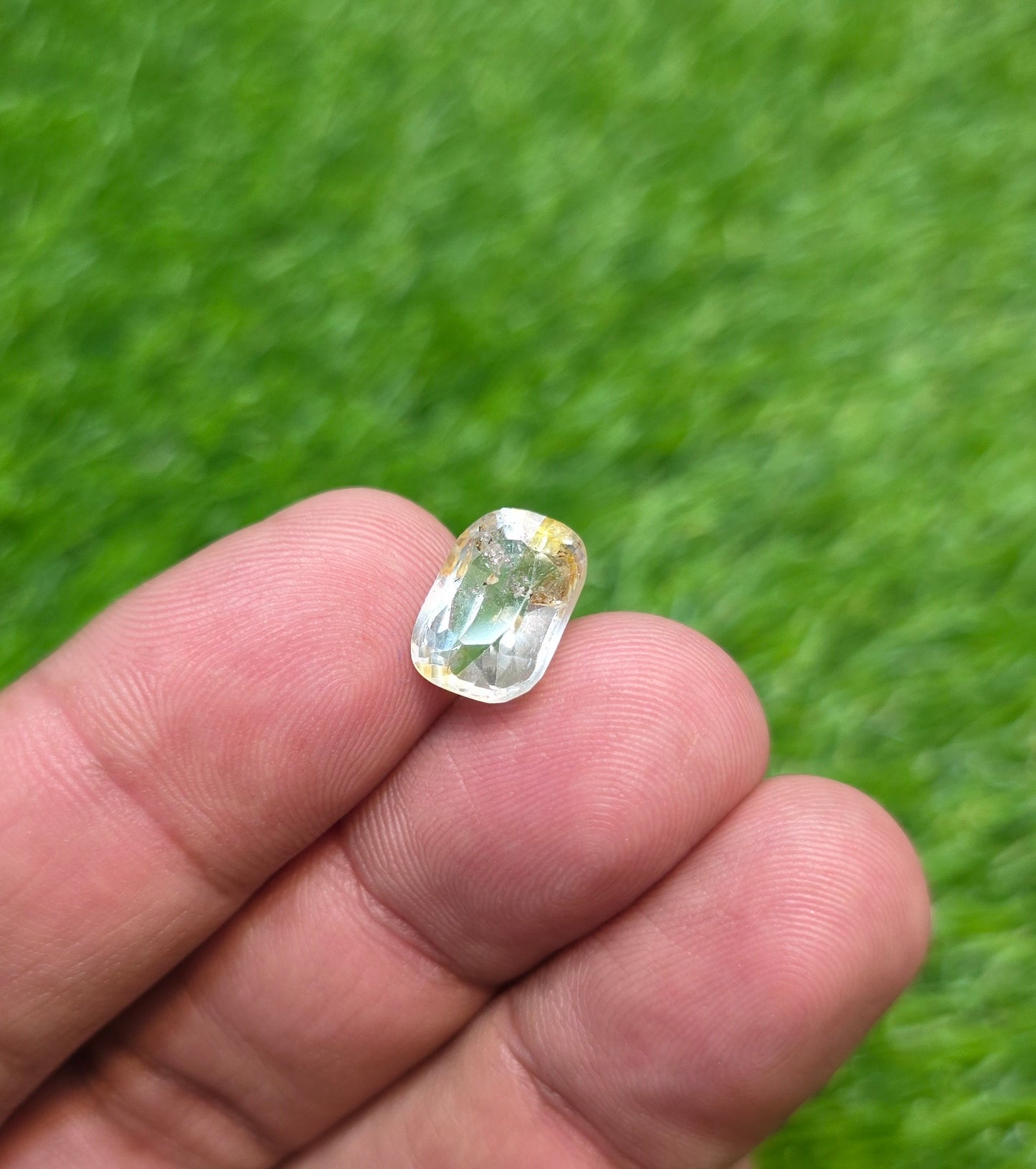 Premium Quality Ceylon Topaz Stone