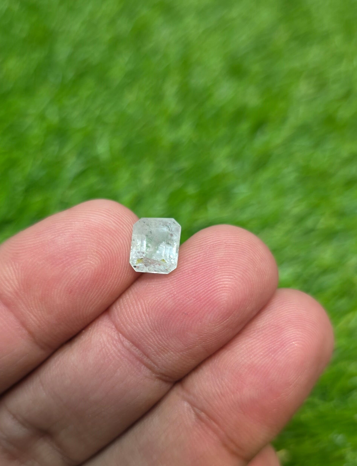 Premium Quality Aquamarine Stone