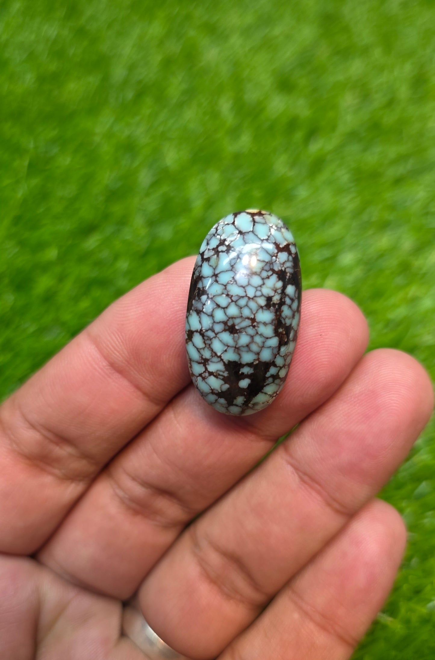 Premium Quality Spider Feroza Stone