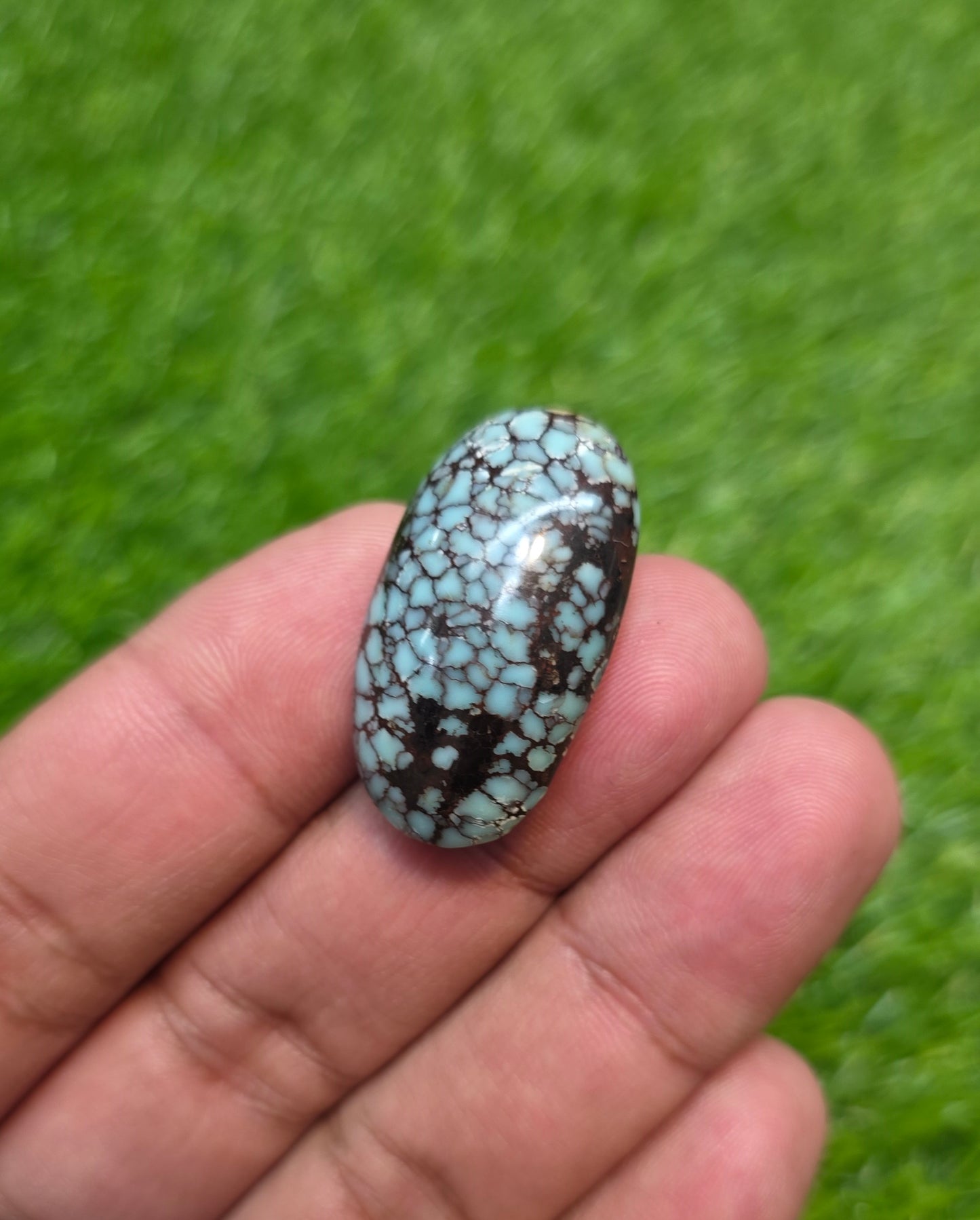 Premium Quality Spider Feroza Stone