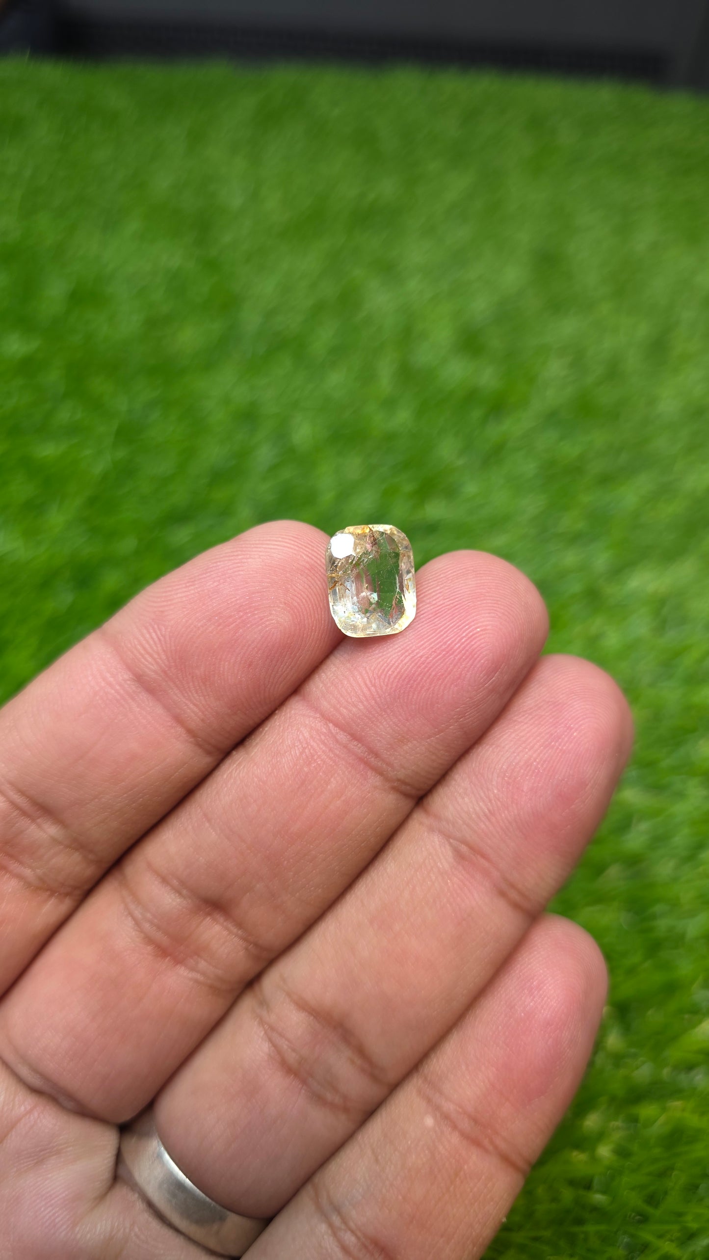 Premium Quality Ceylon Topaz Stone