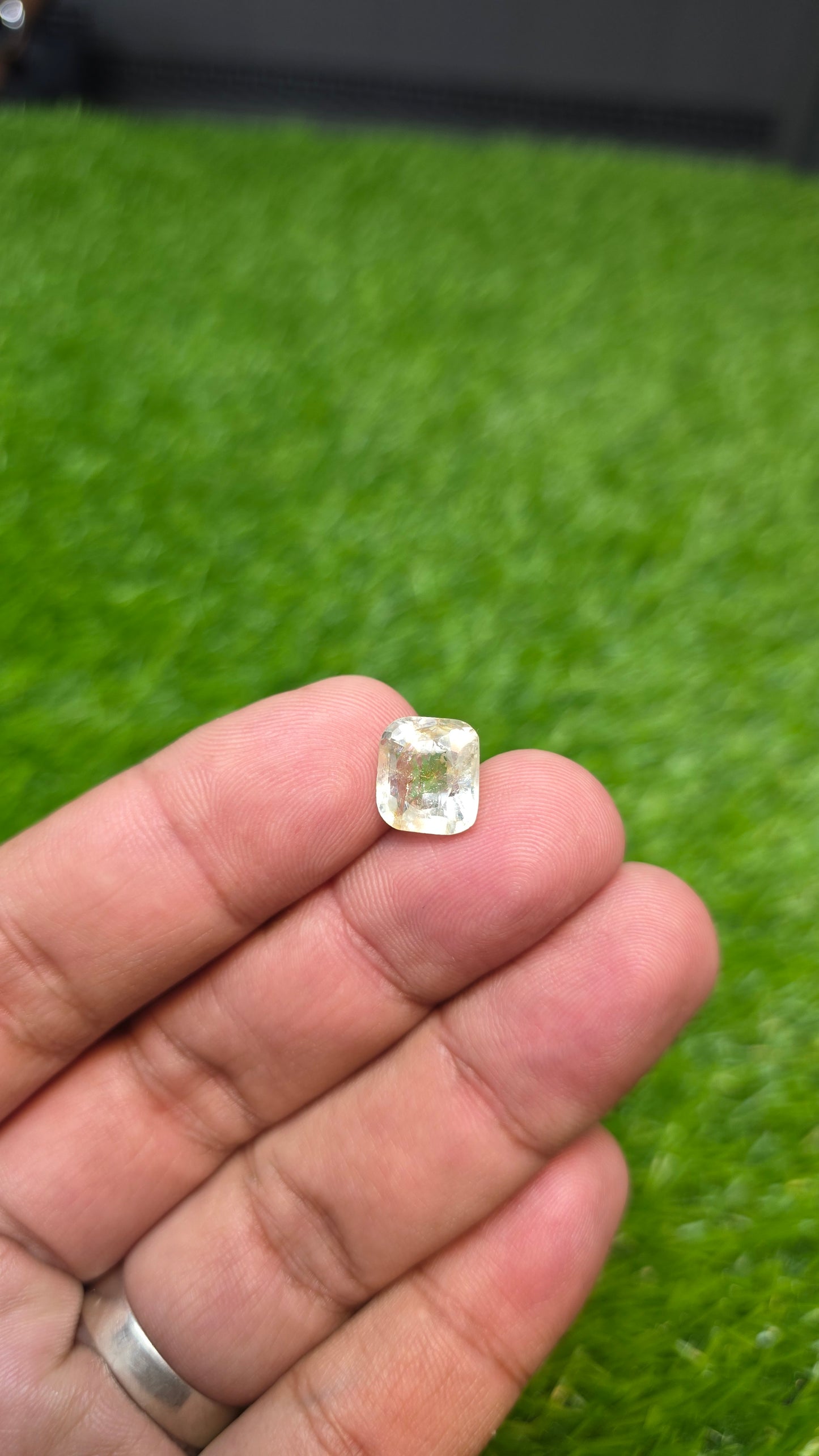 Premium Quality Ceylon Topaz Stone
