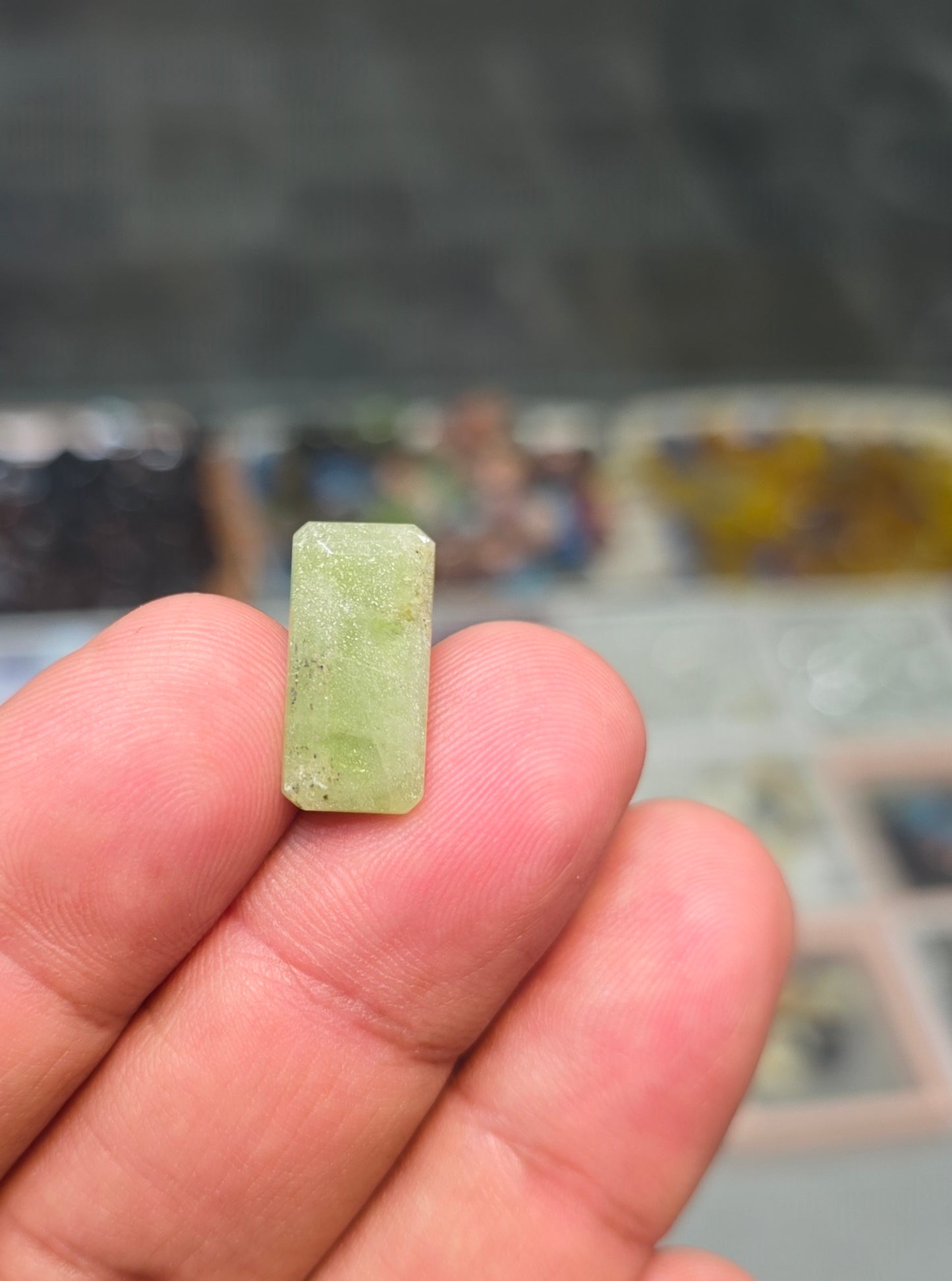 Premium Quality Peridot Stone