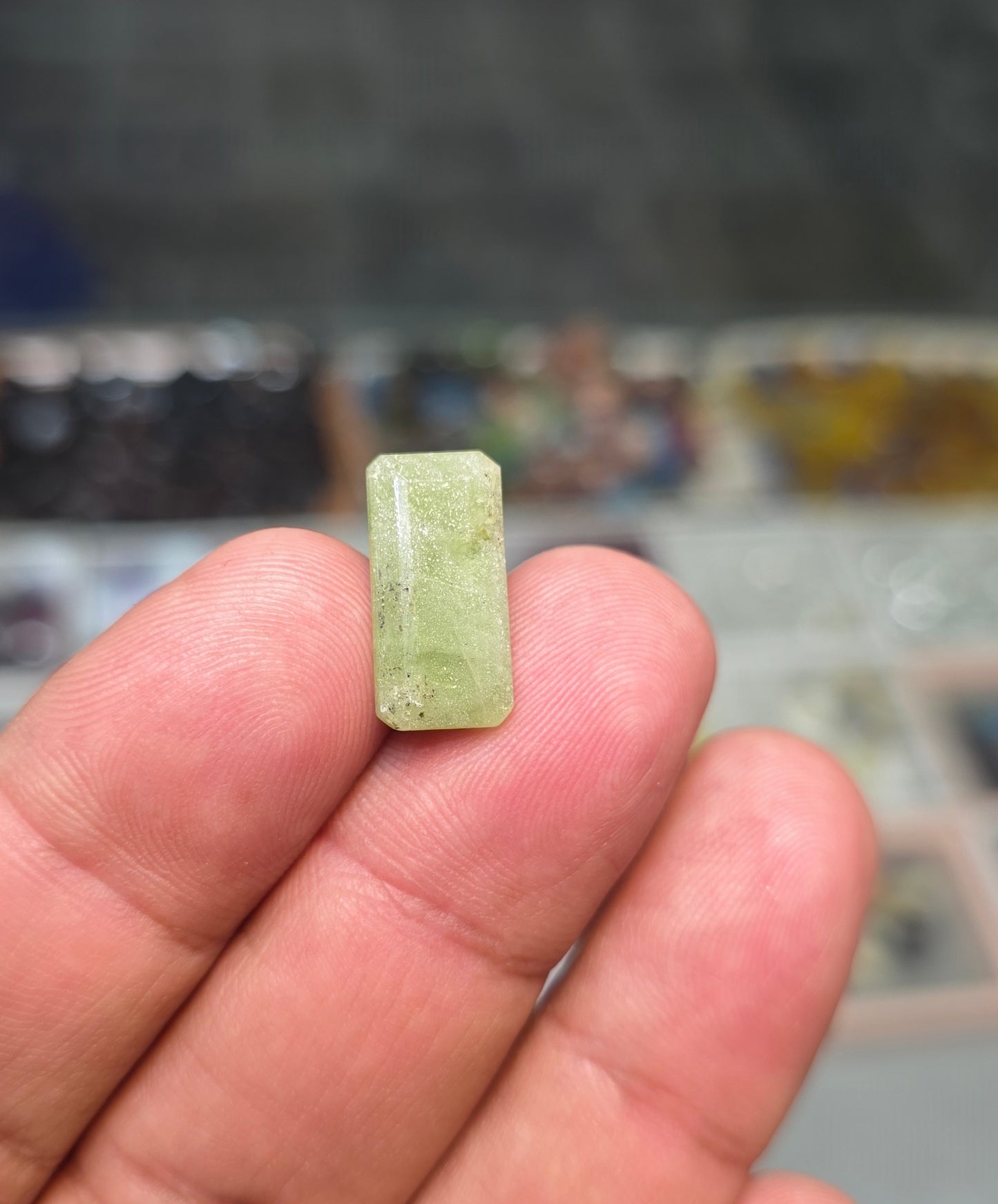 Premium Quality Peridot Stone