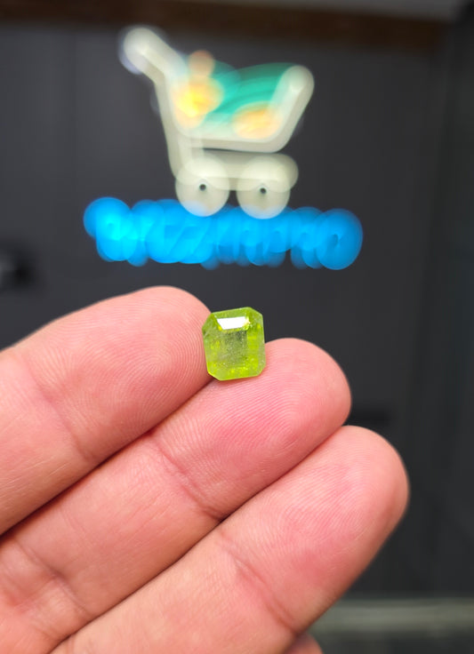 Premium Quality Peridot Stone
