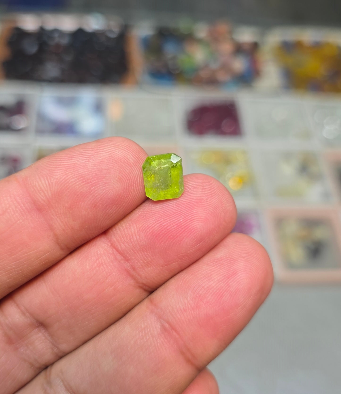 Premium Quality Peridot Stone