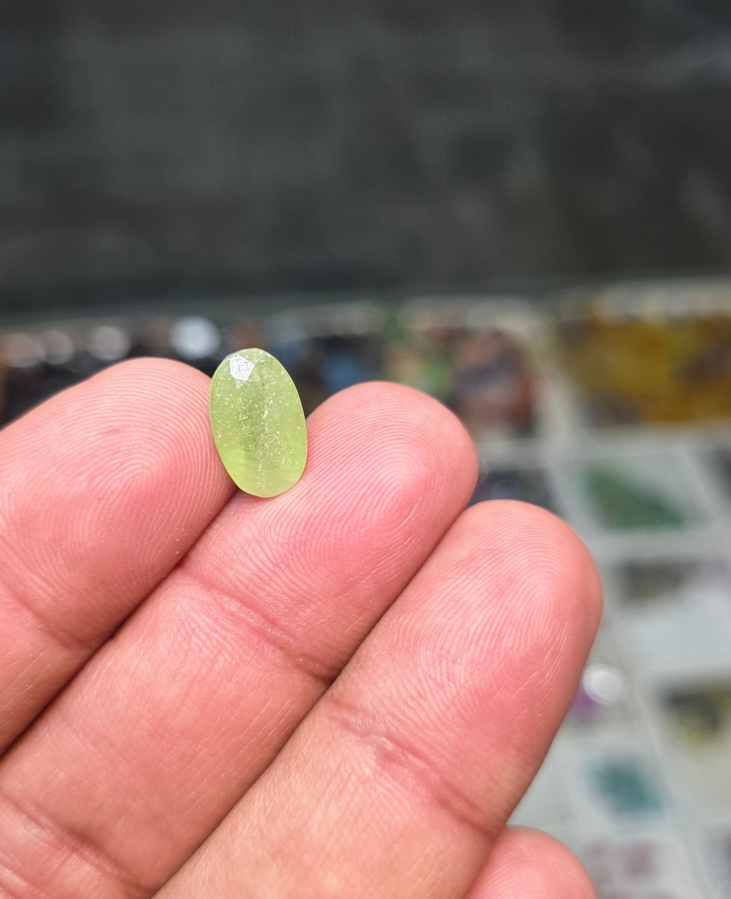 Premium Quality Peridot Stone