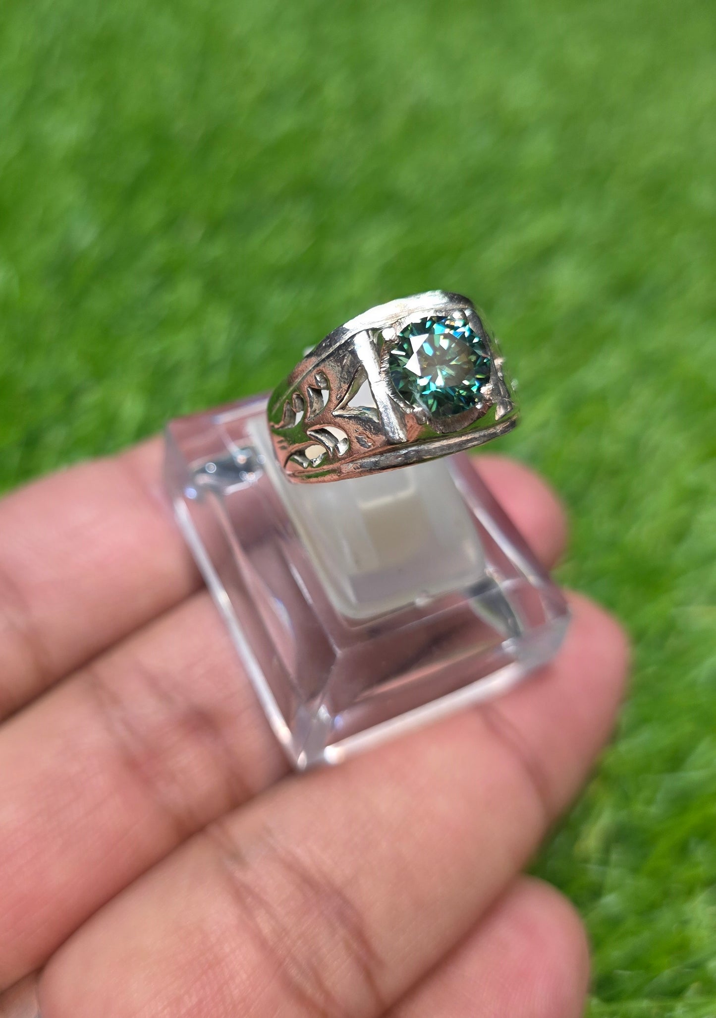 Premium Quality Green Moissanite Ring