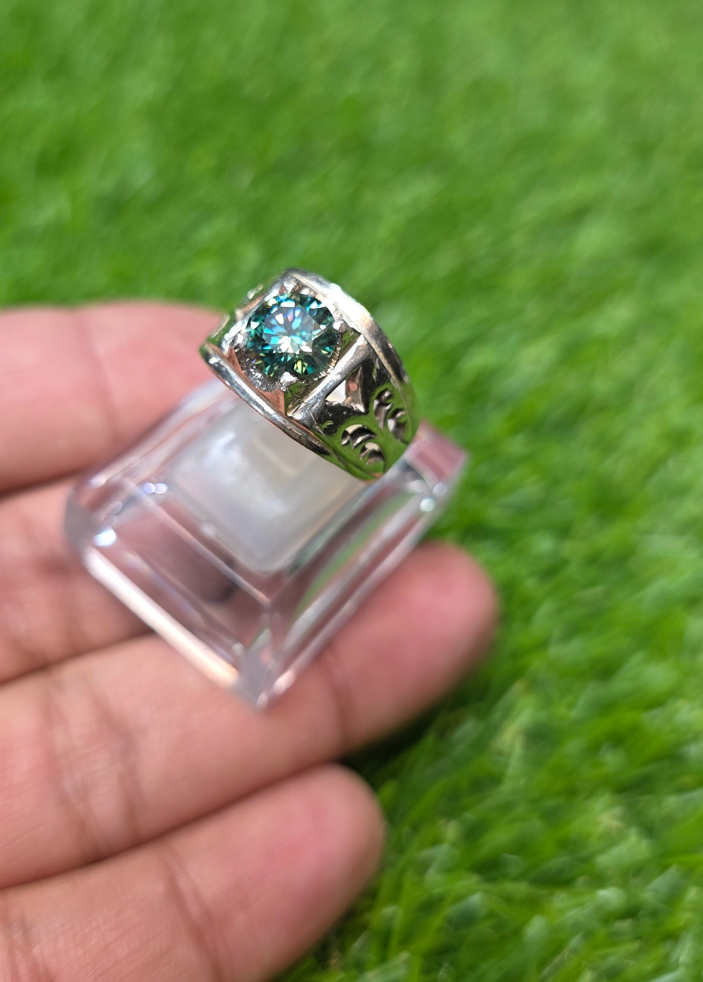Premium Quality Green Moissanite Ring