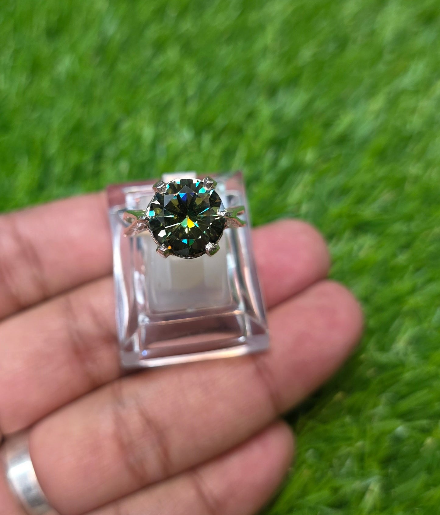 Premium Quality Green Moissanite Ring
