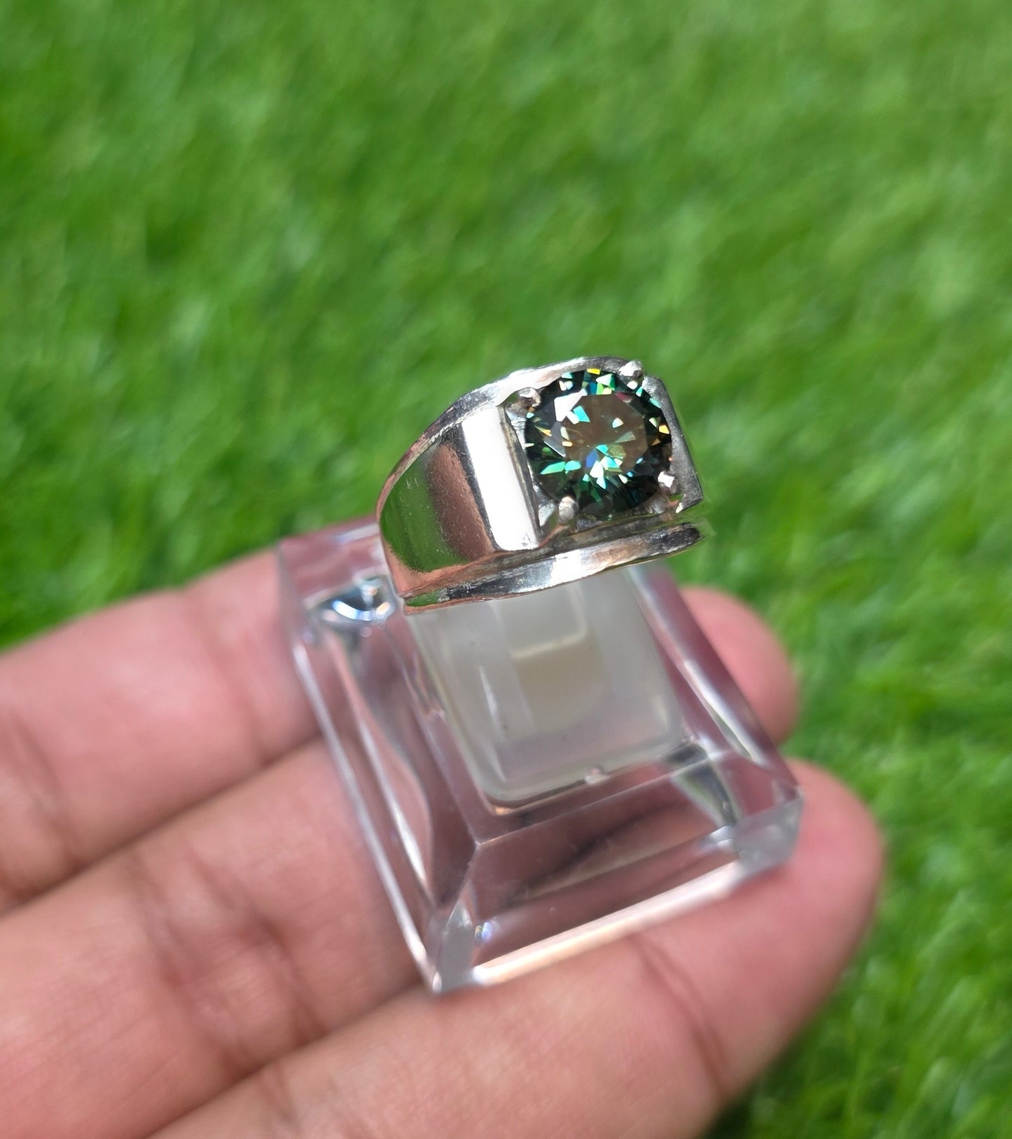 Premium Quality Green Moissanite Ring