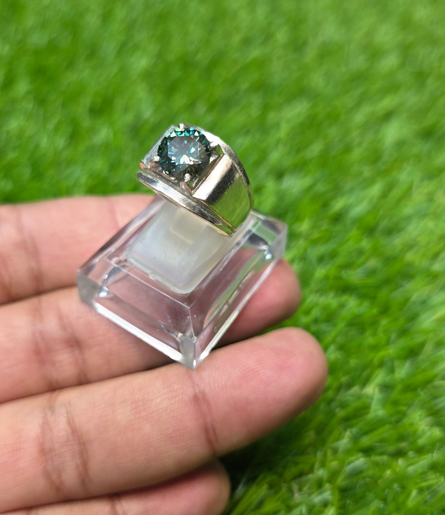 Premium Quality Green Moissanite Ring