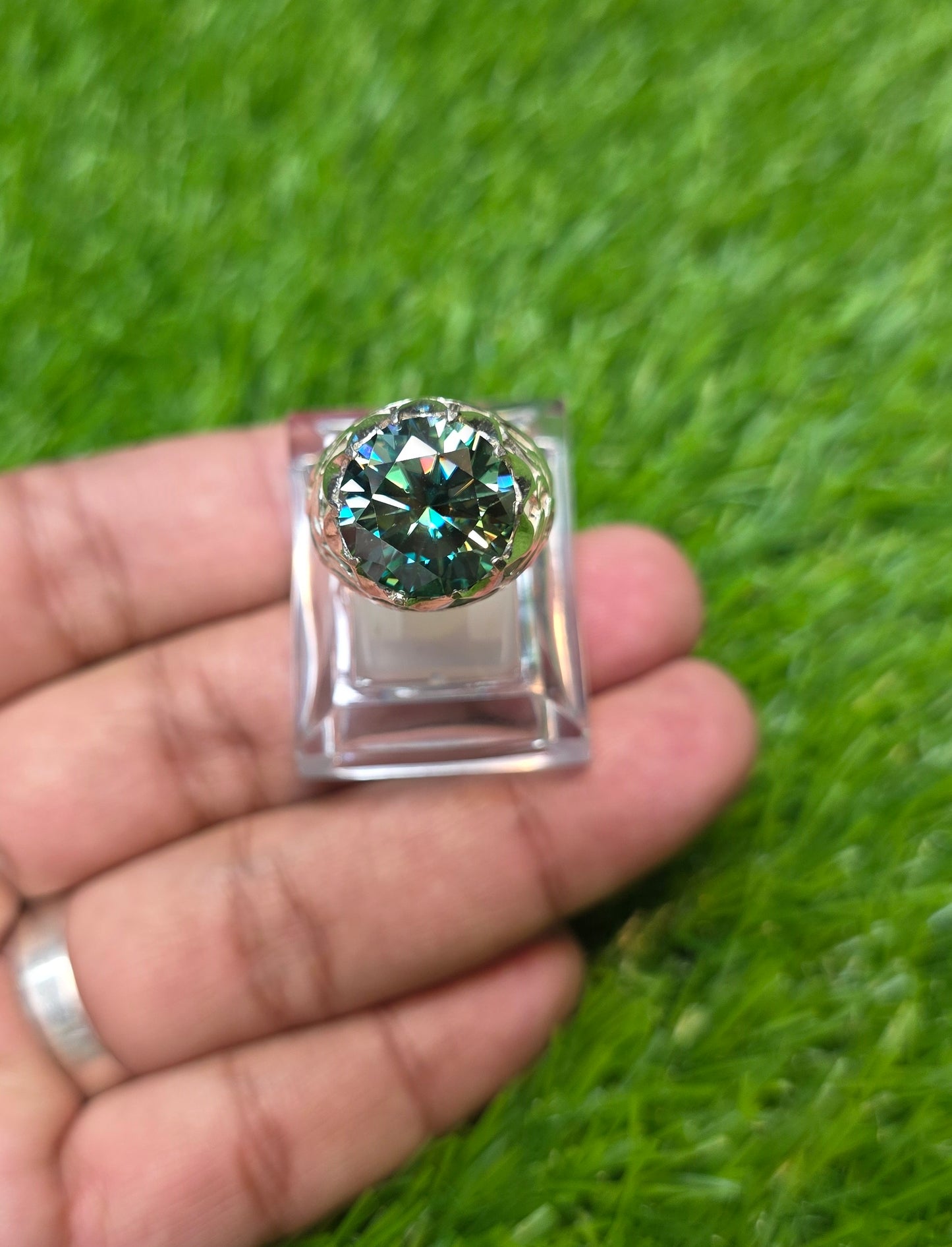 Premium Quality Green Moissanite Ring