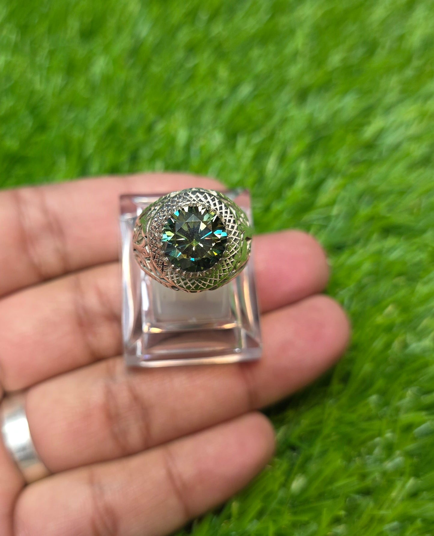 Premium Quality Green Moissanite Ring