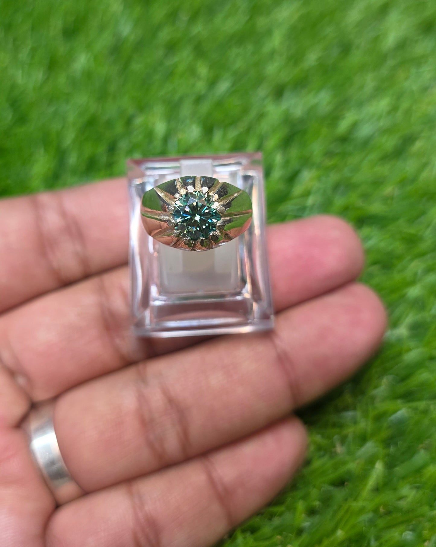 Premium Quality Green Moissanite Ring