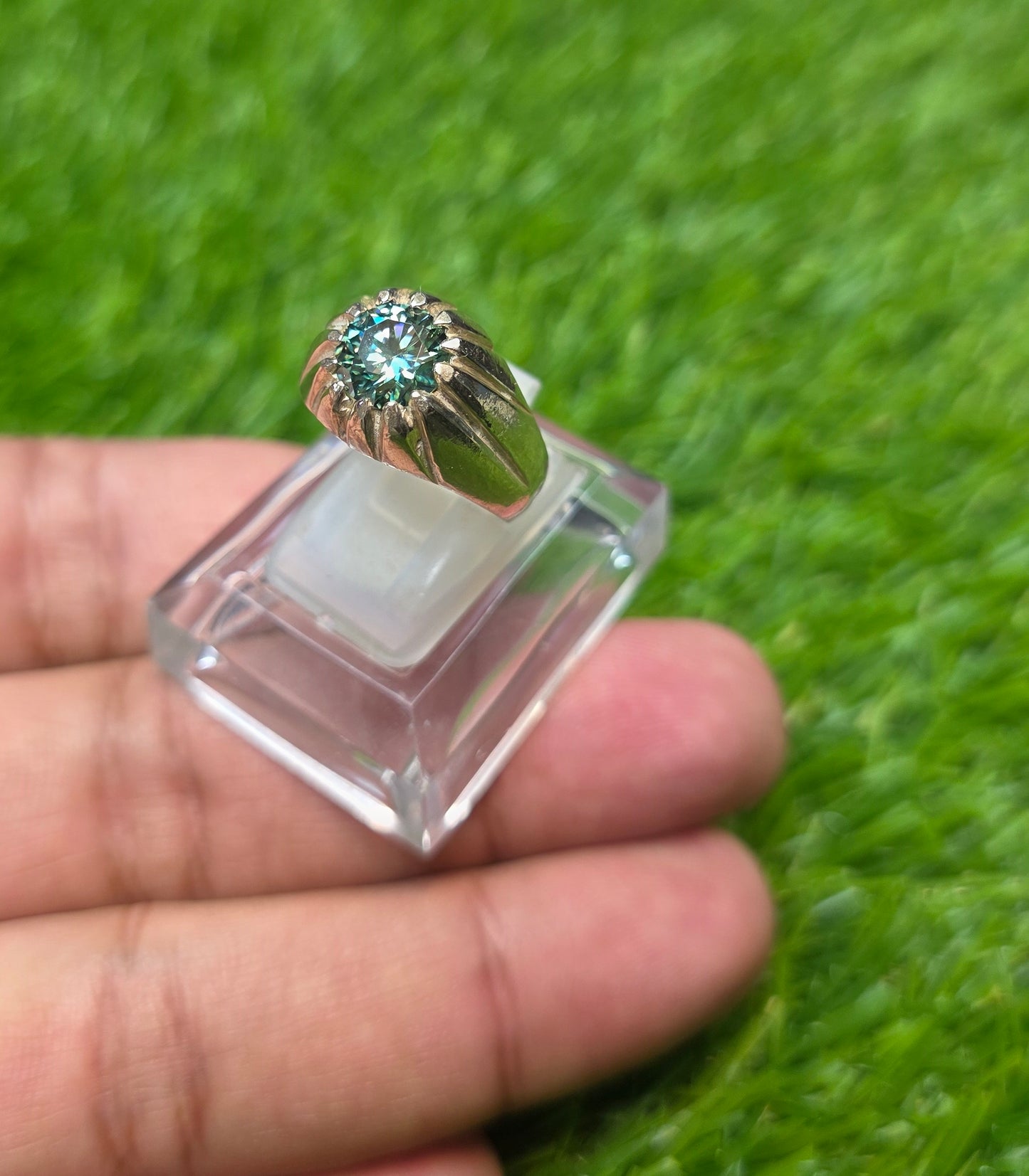 Premium Quality Green Moissanite Ring