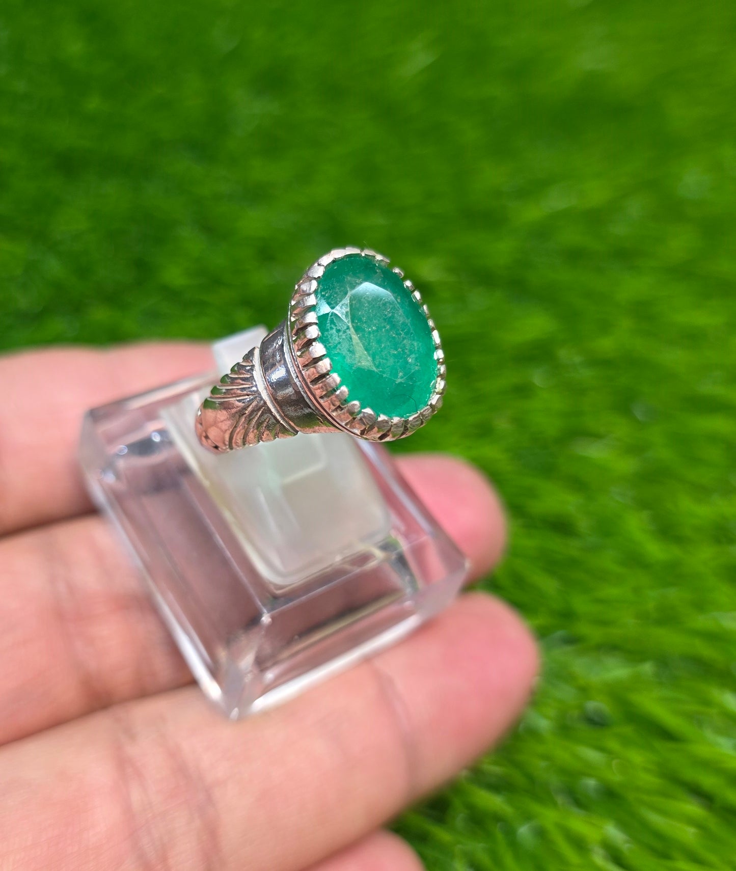Premium Quality Zambia Zamurd Ring