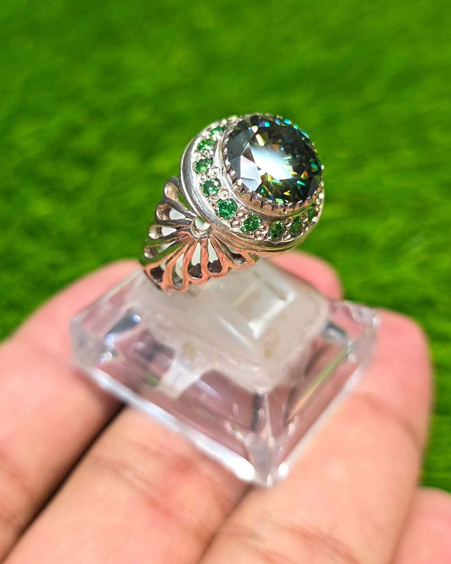 Premium Quality Green Moissanite Ring