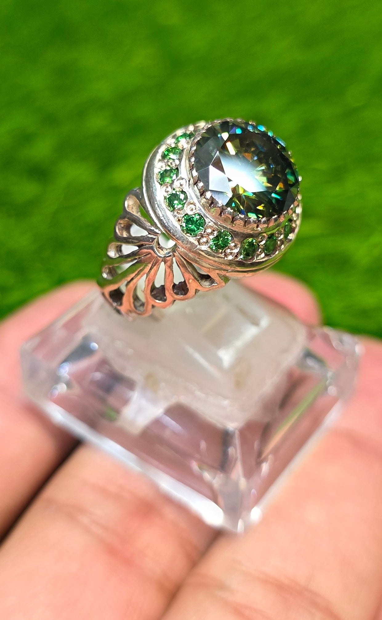 Premium Quality Green Moissanite Ring