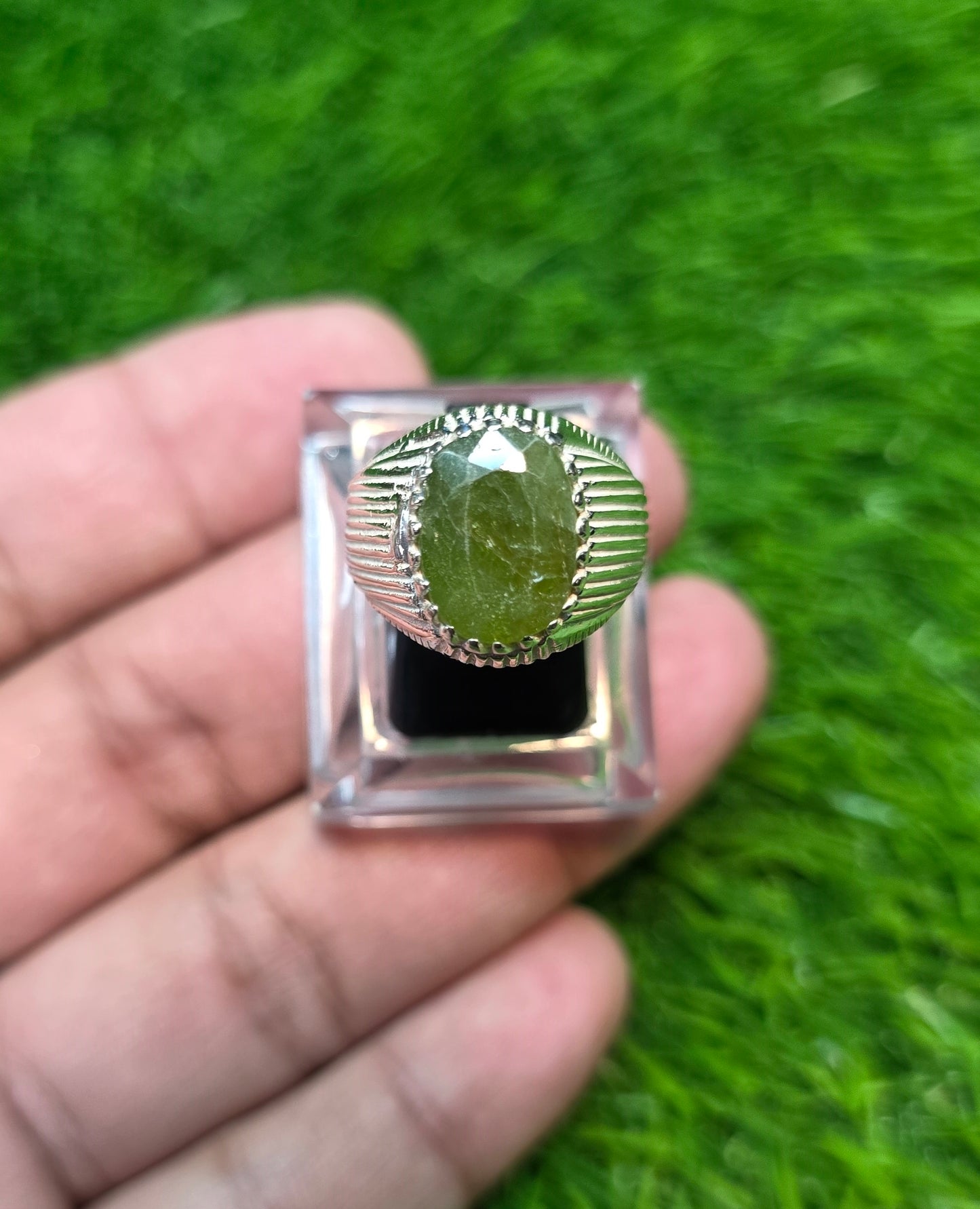 Premium Quality Peridot Ring