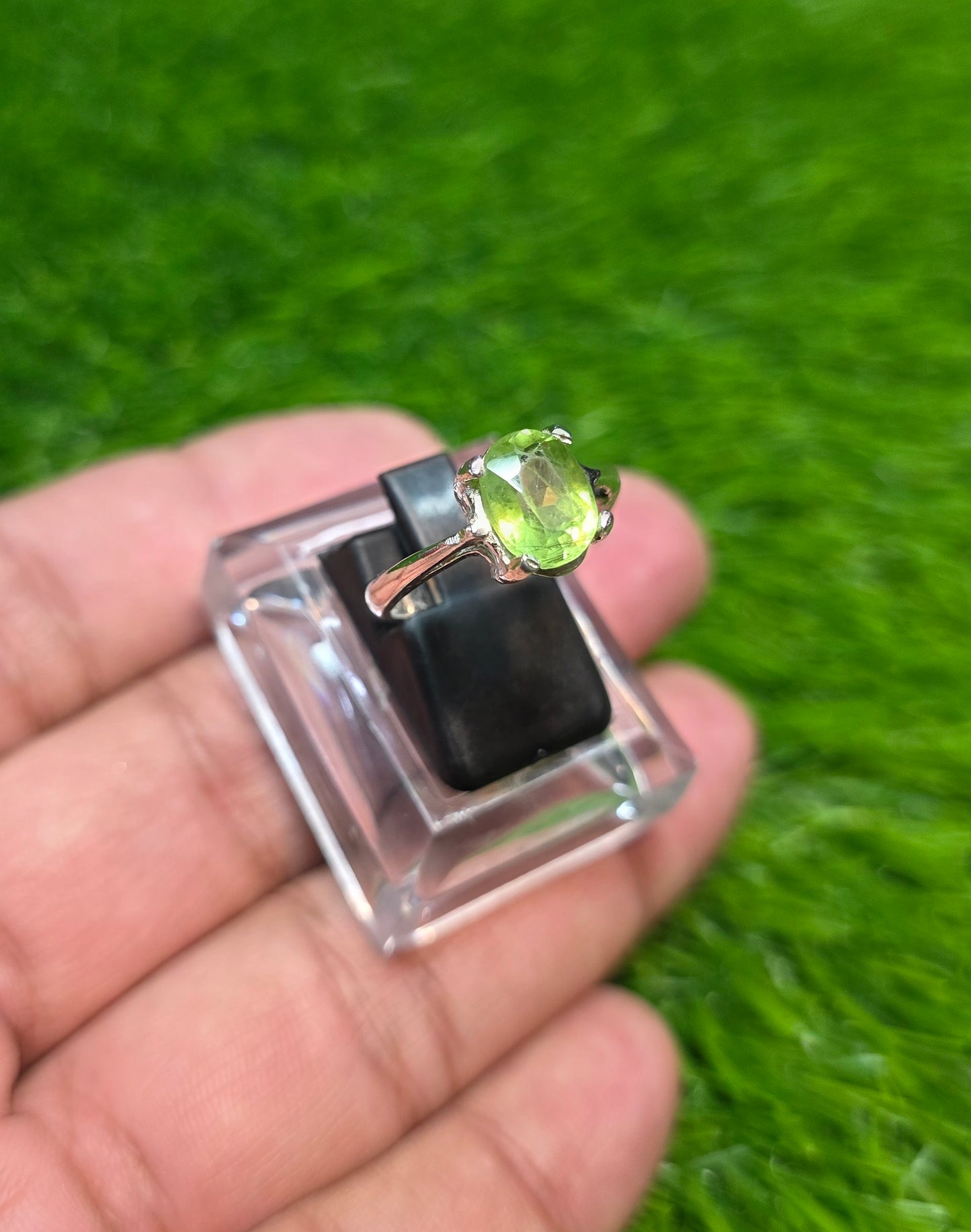 Premium Quality Peridot Ring