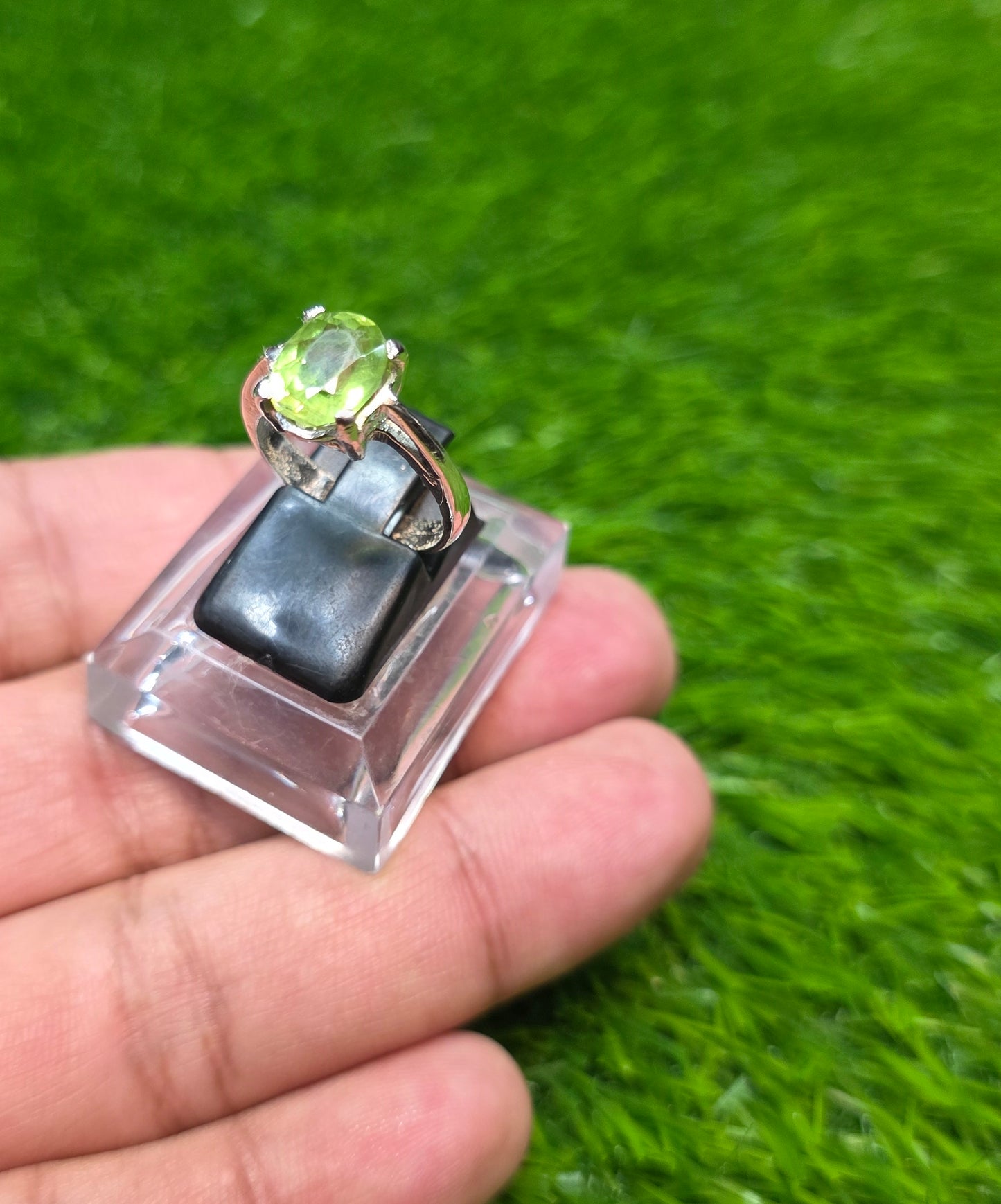 Premium Quality Peridot Ring
