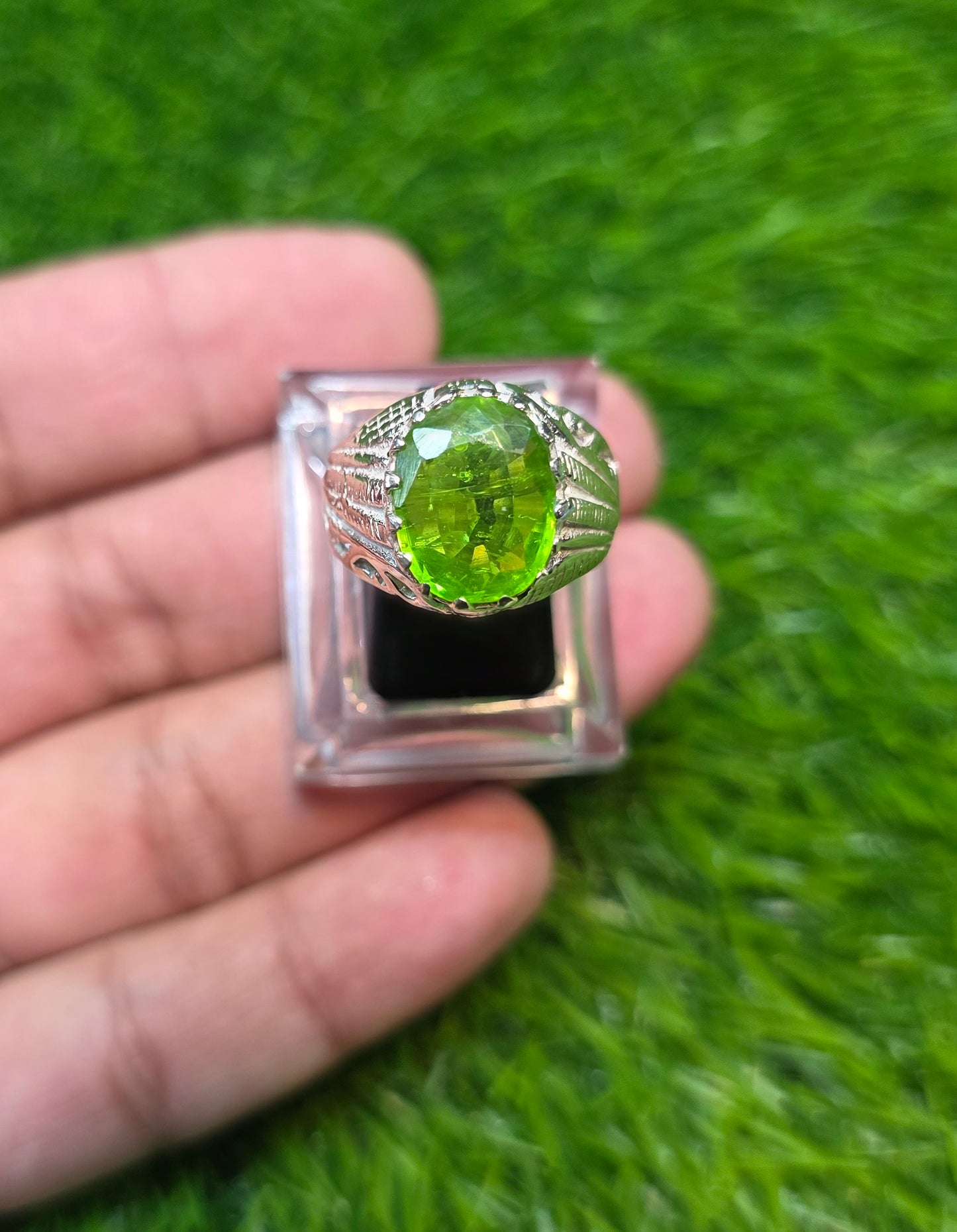 Premium Quality Peridot Ring