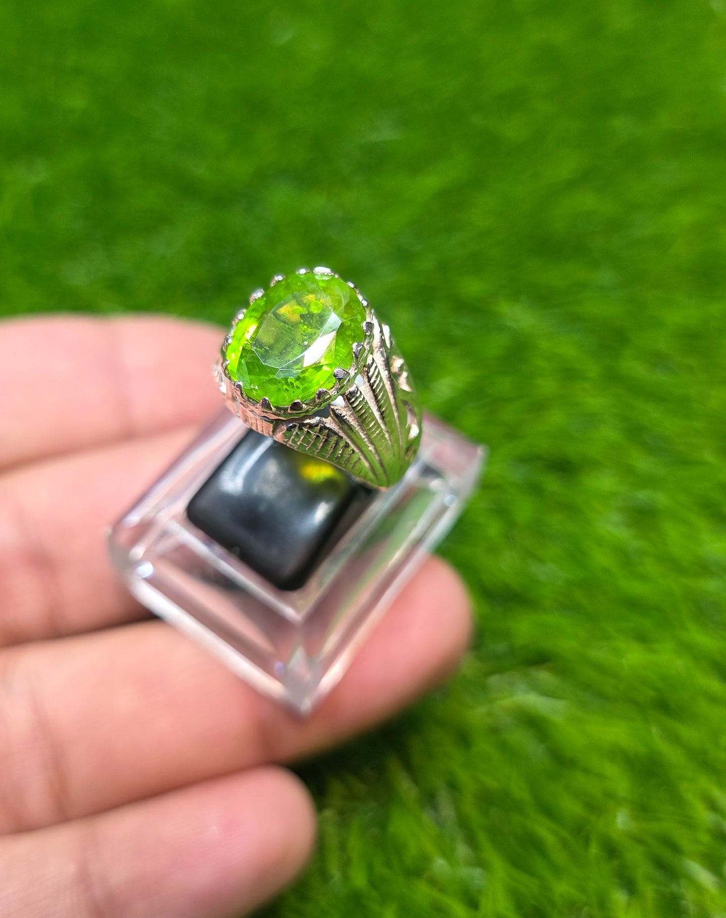 Premium Quality Peridot Ring