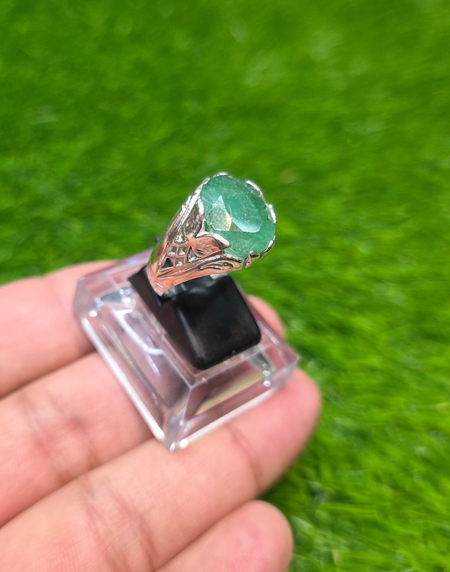 Premium Quality Zamurd Ring