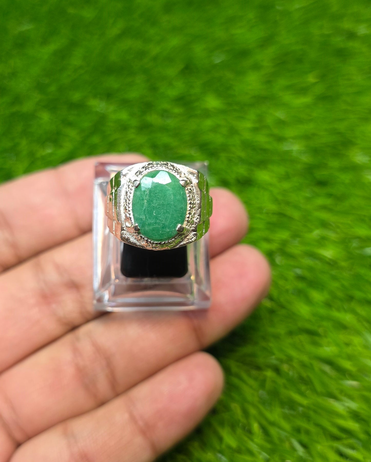 Premium Quality Zamurd Ring