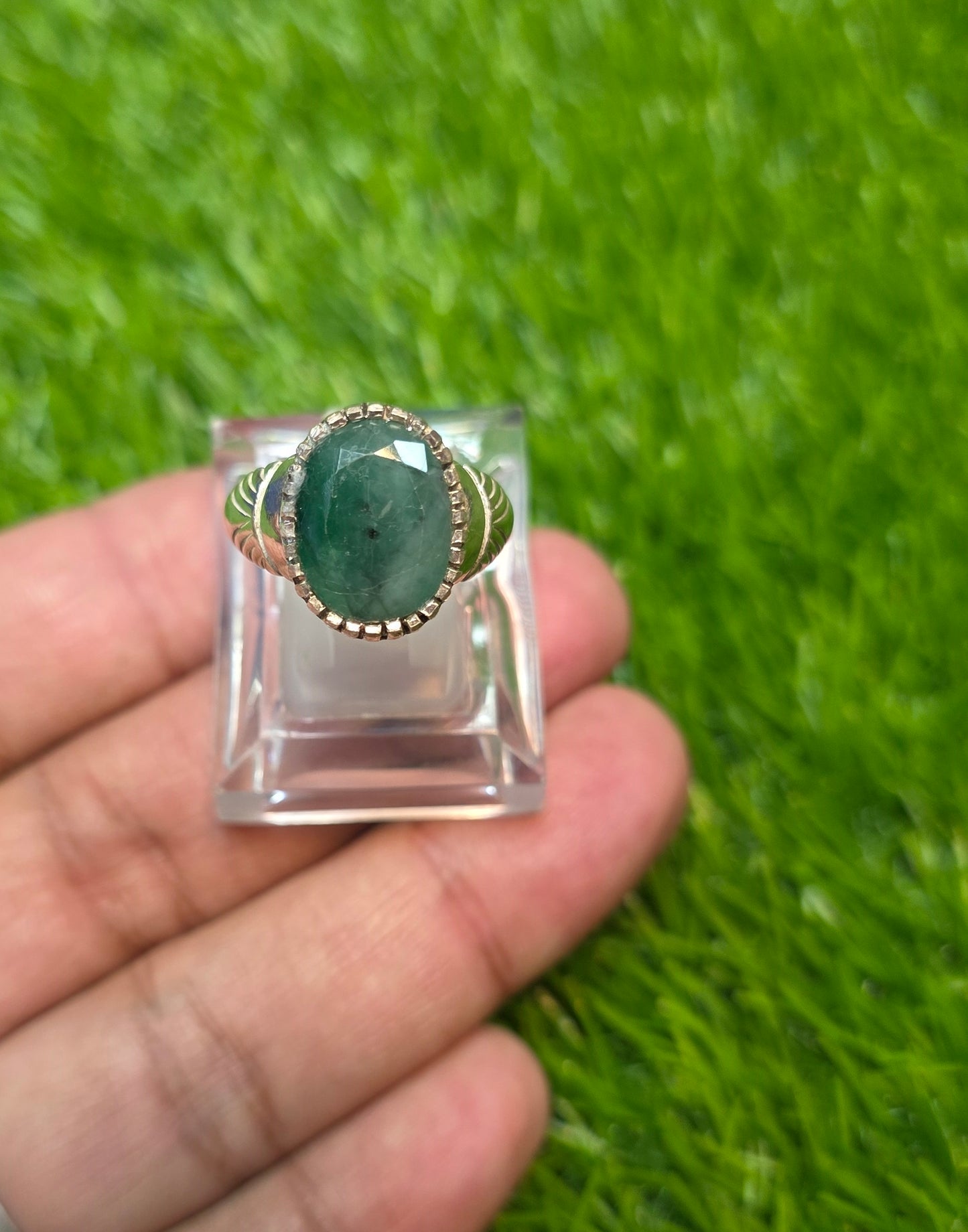 Premium Quality Zamurd Ring