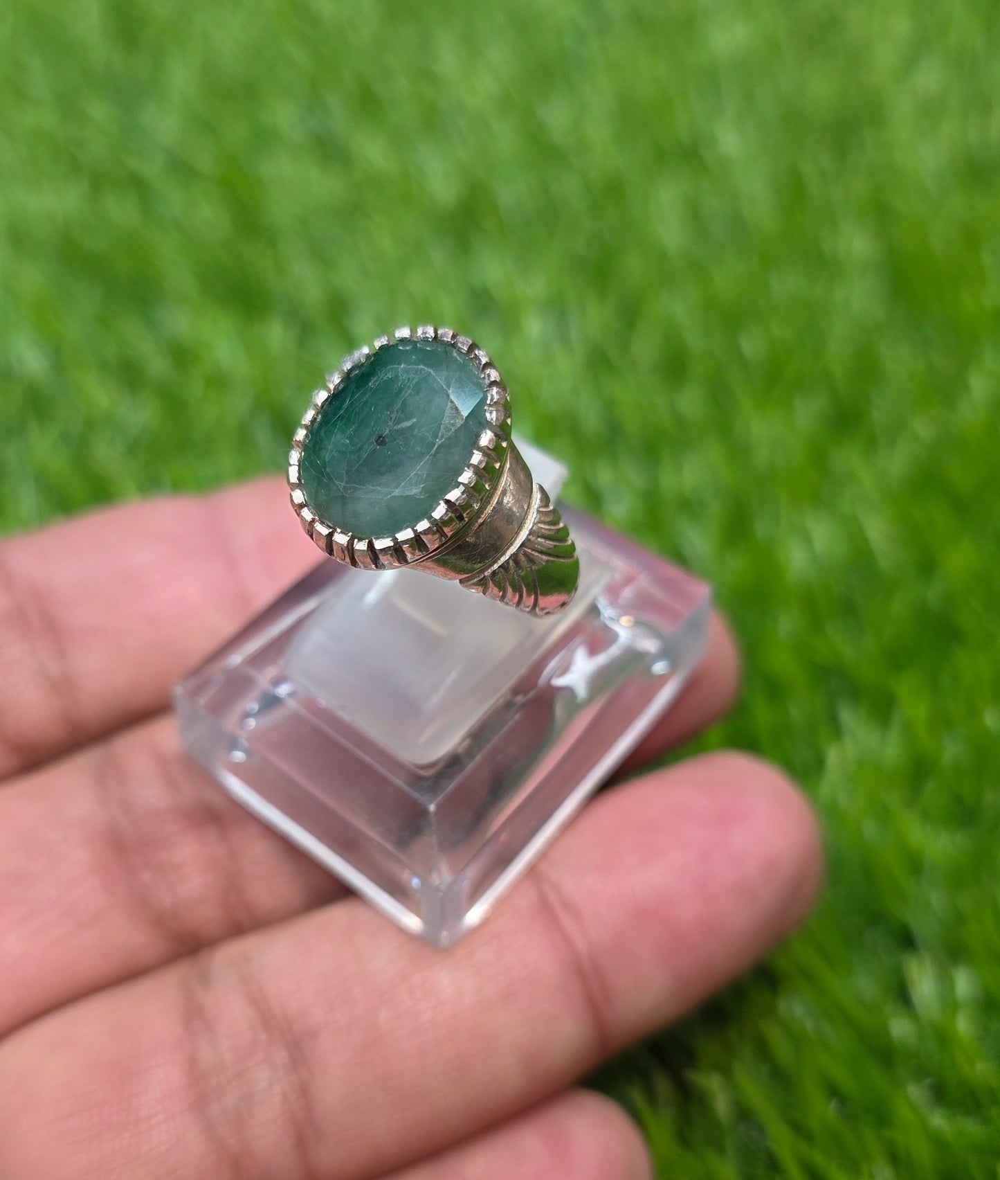 Premium Quality Zamurd Ring