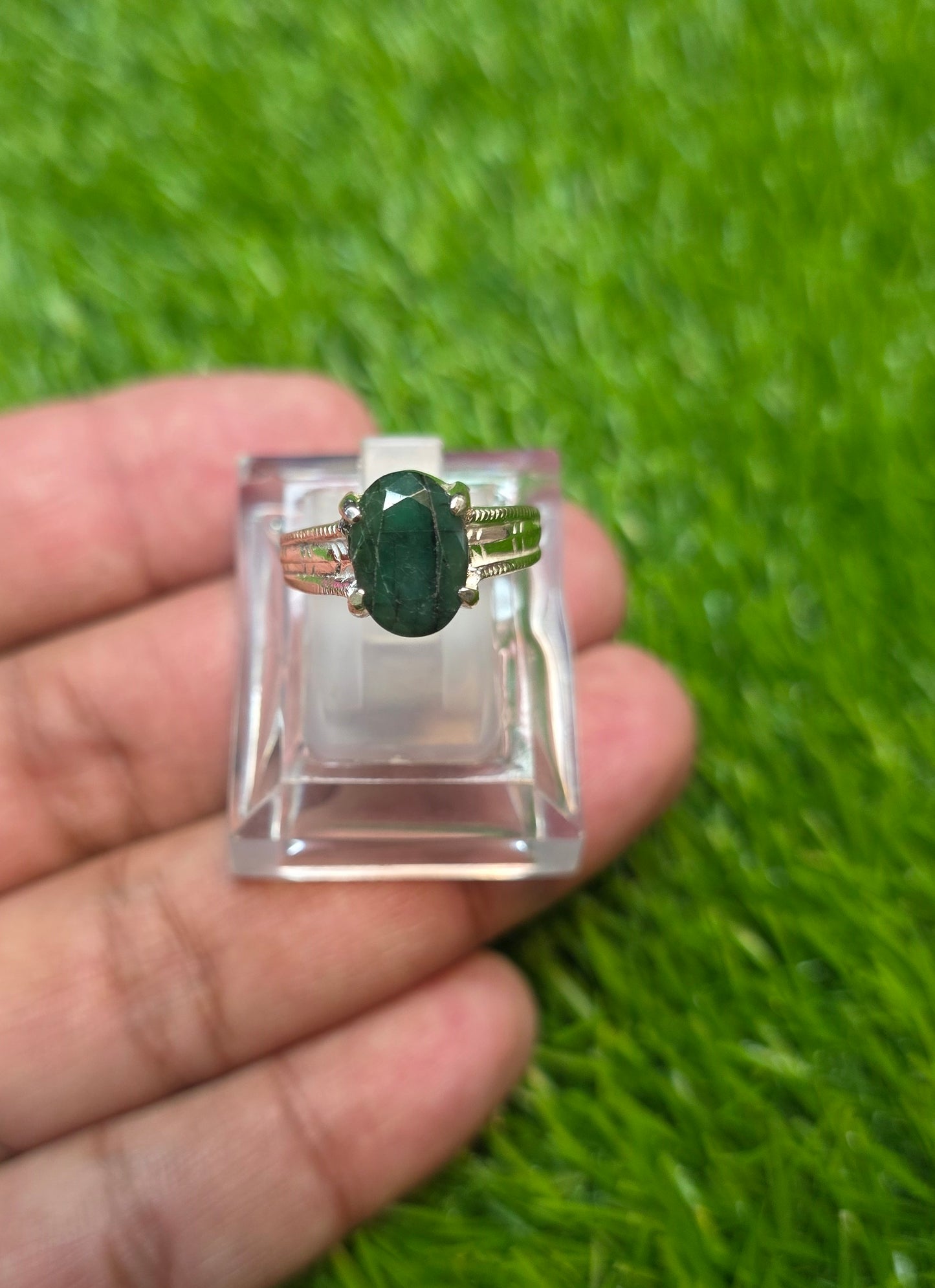 Premium Quality Zamurd Ring