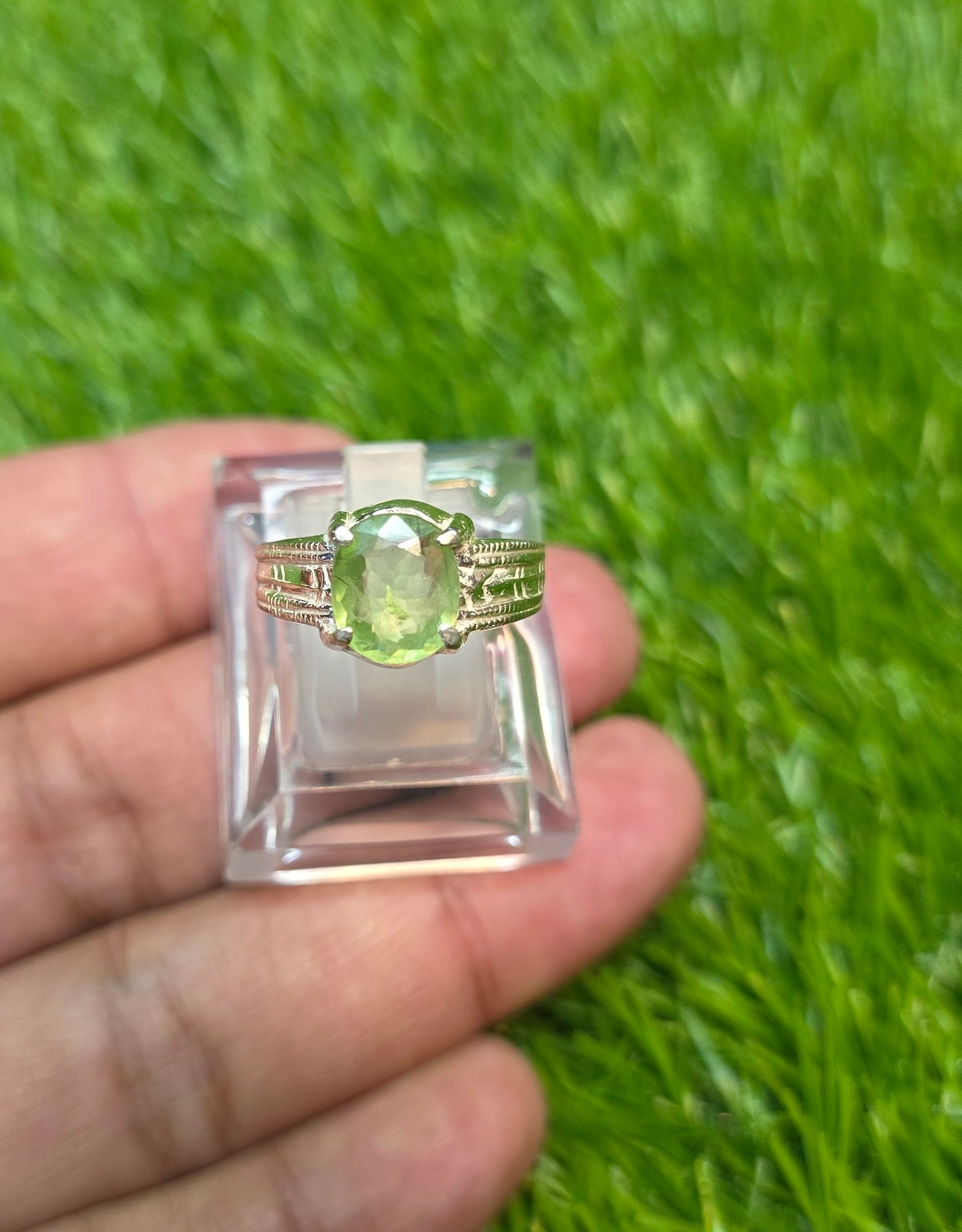 Premium Quality Peridot Ring