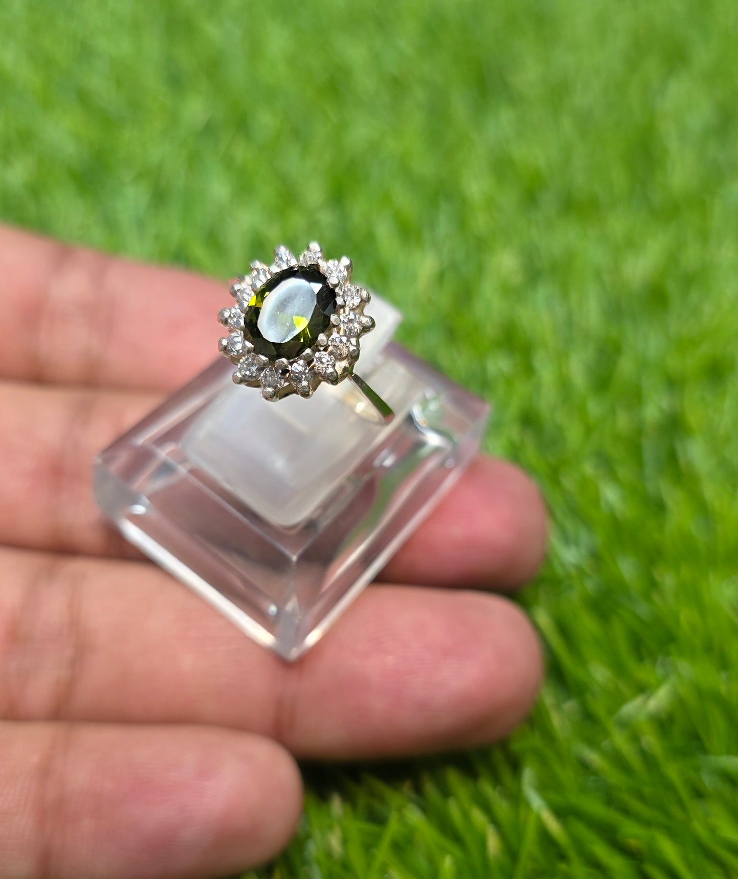 Premium Quality Zircon Ring