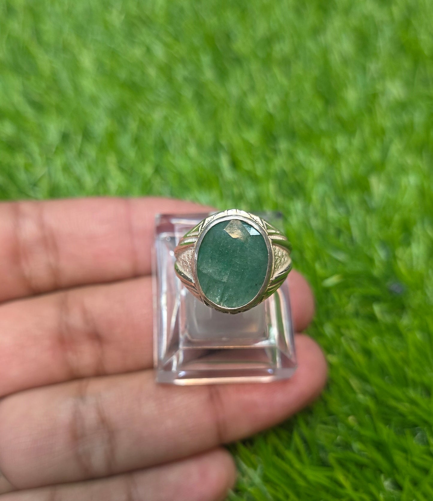 Premium Quality Zamurd Ring
