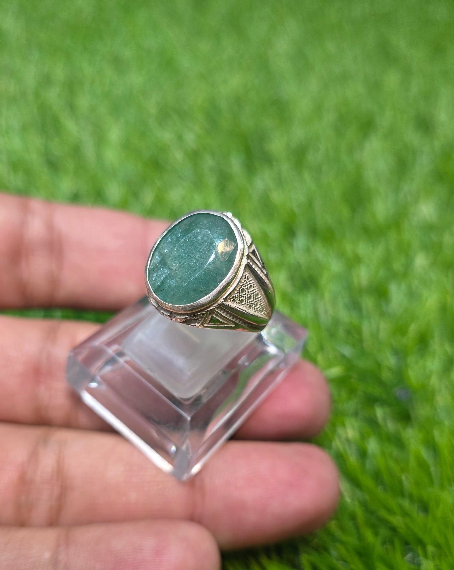 Premium Quality Zamurd Ring