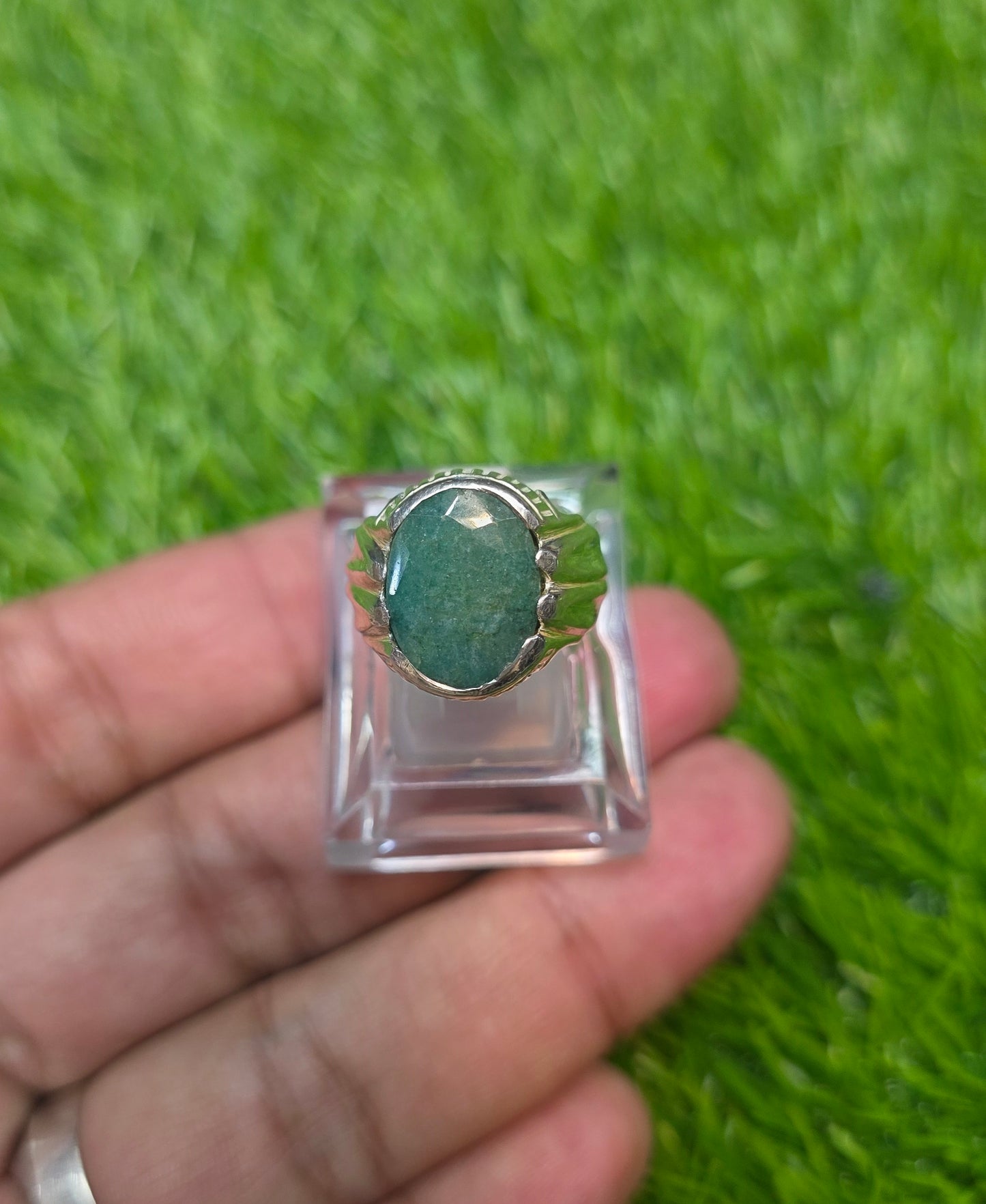Premium Quality Zambia Zamurd Ring