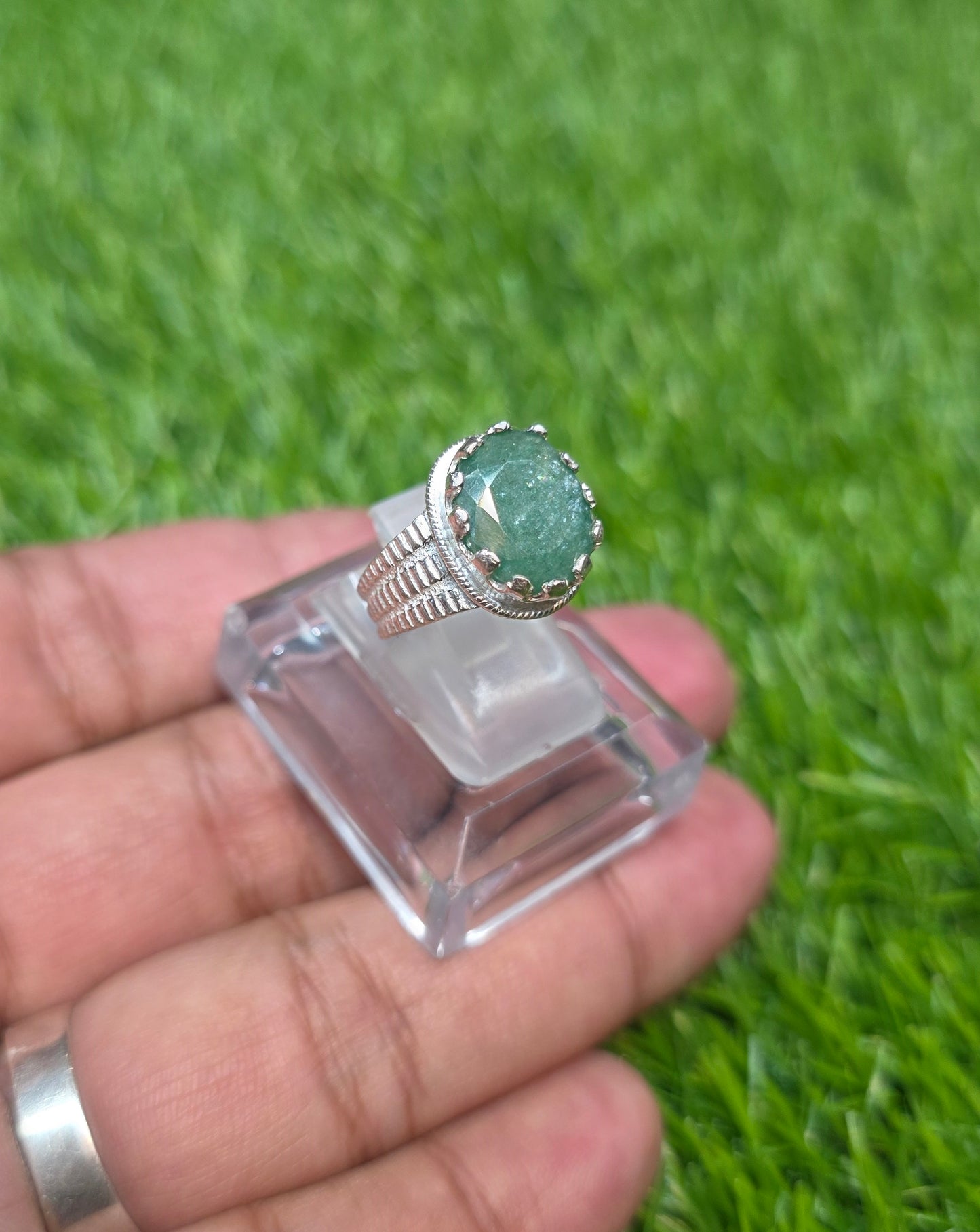 Premium Quality Zambia Zamurd Ring