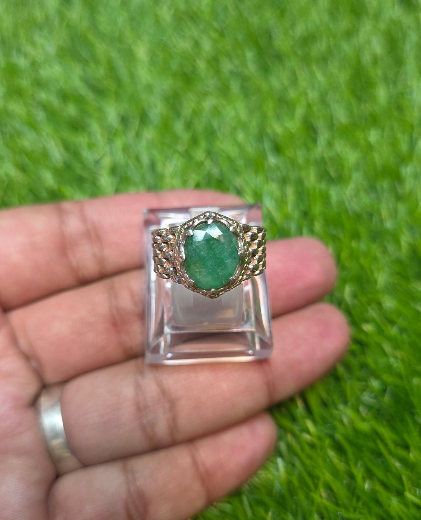 Premium Quality Zambia Zamurd Ring