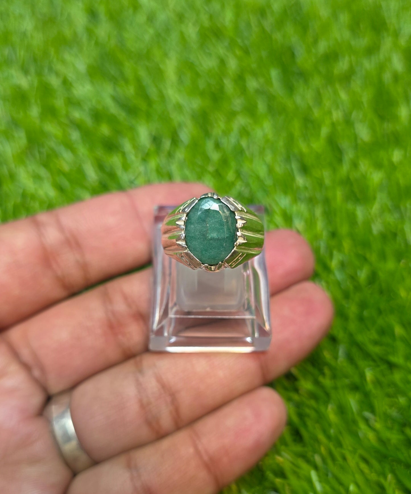 Premium Quality Zamurd Ring