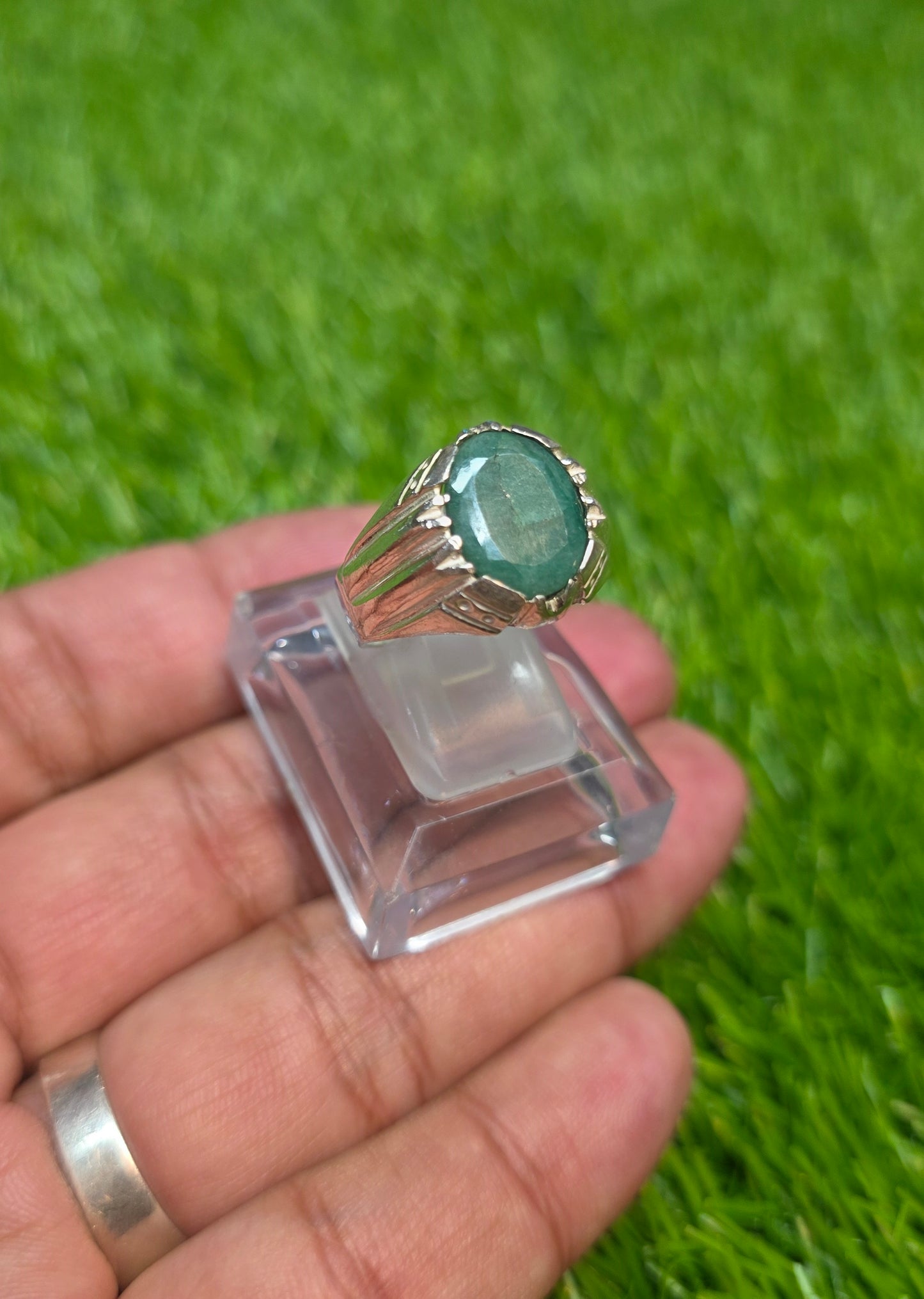 Premium Quality Zamurd Ring