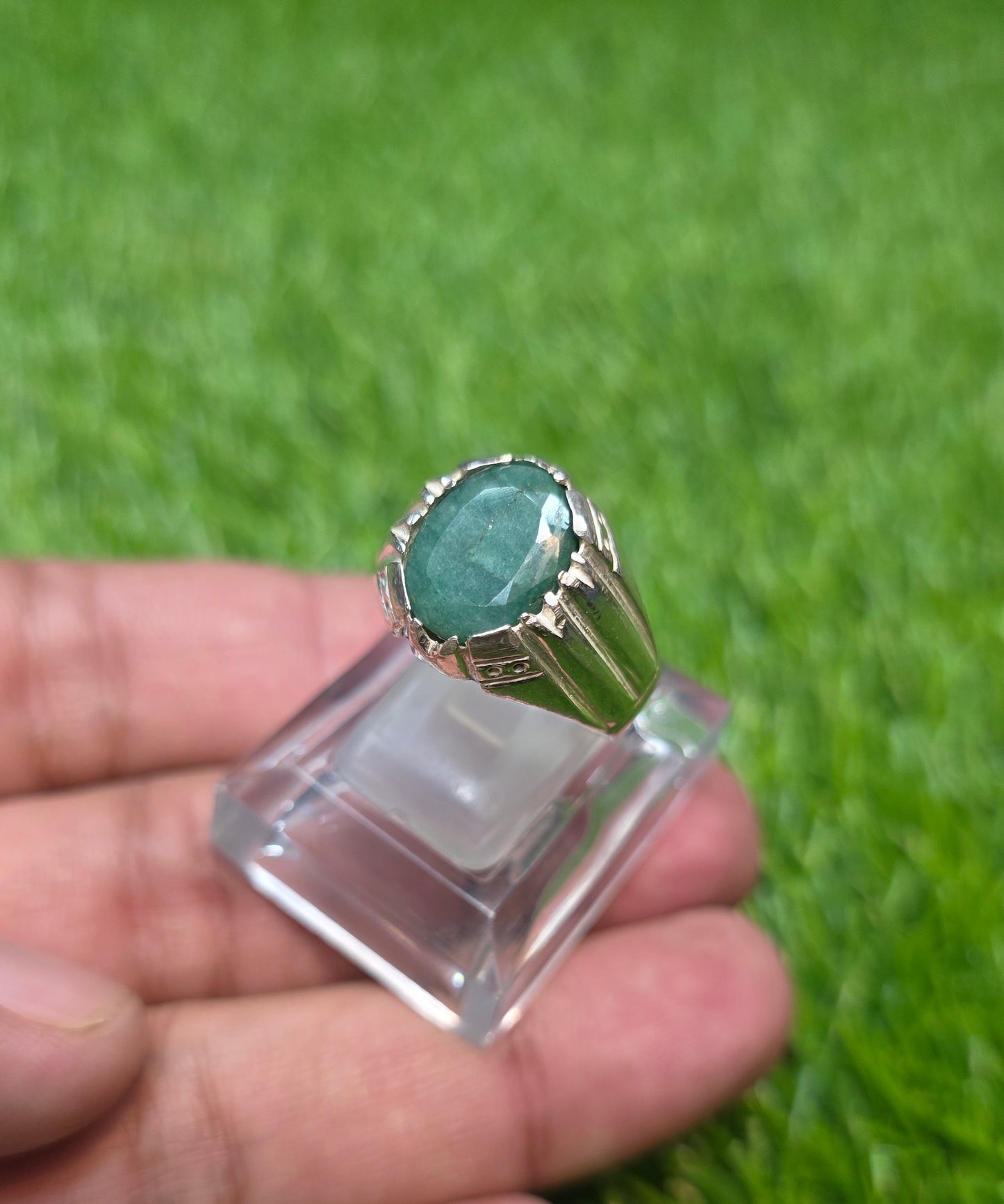 Premium Quality Zamurd Ring