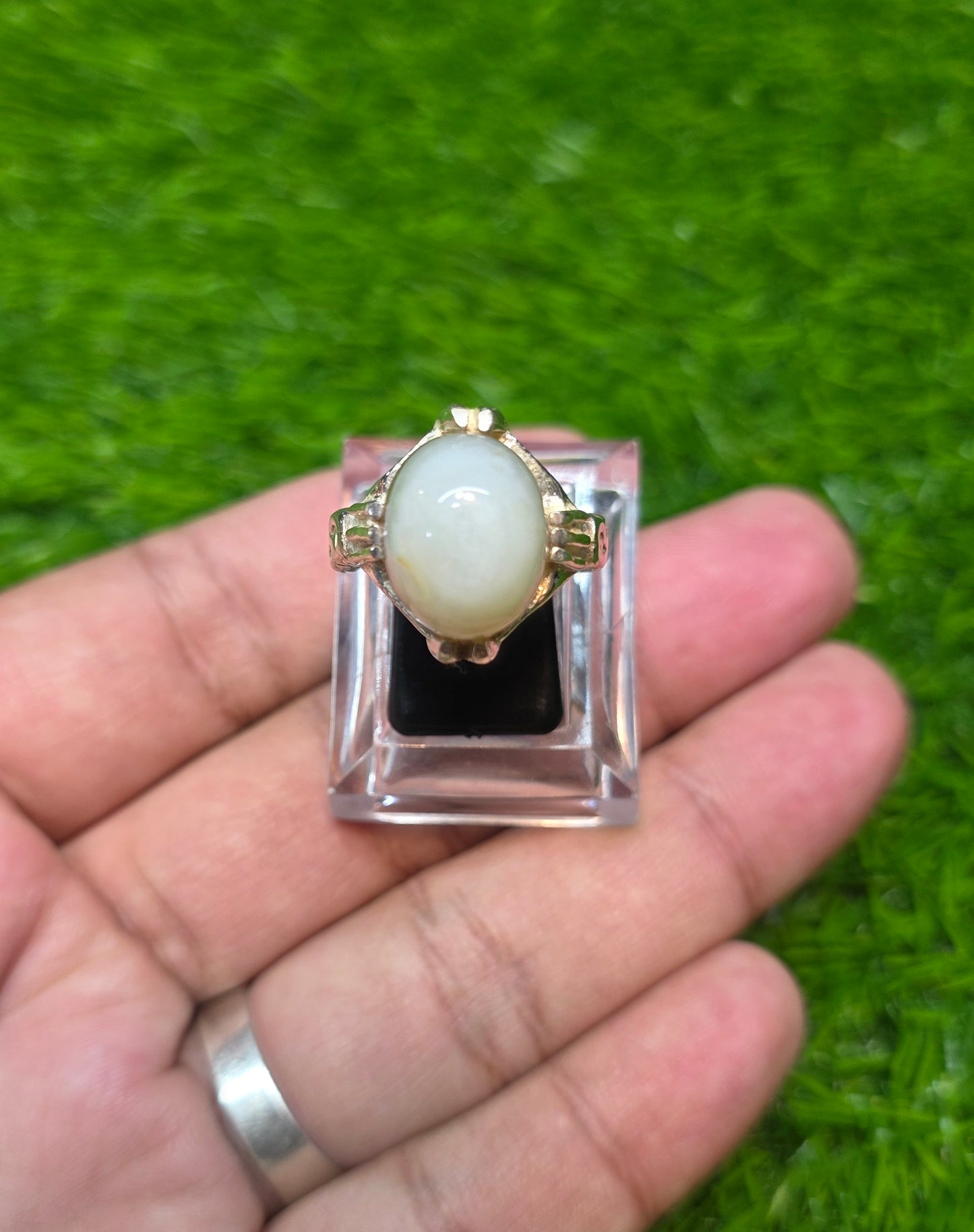 Premium Quality Eye Aqeeq Ring