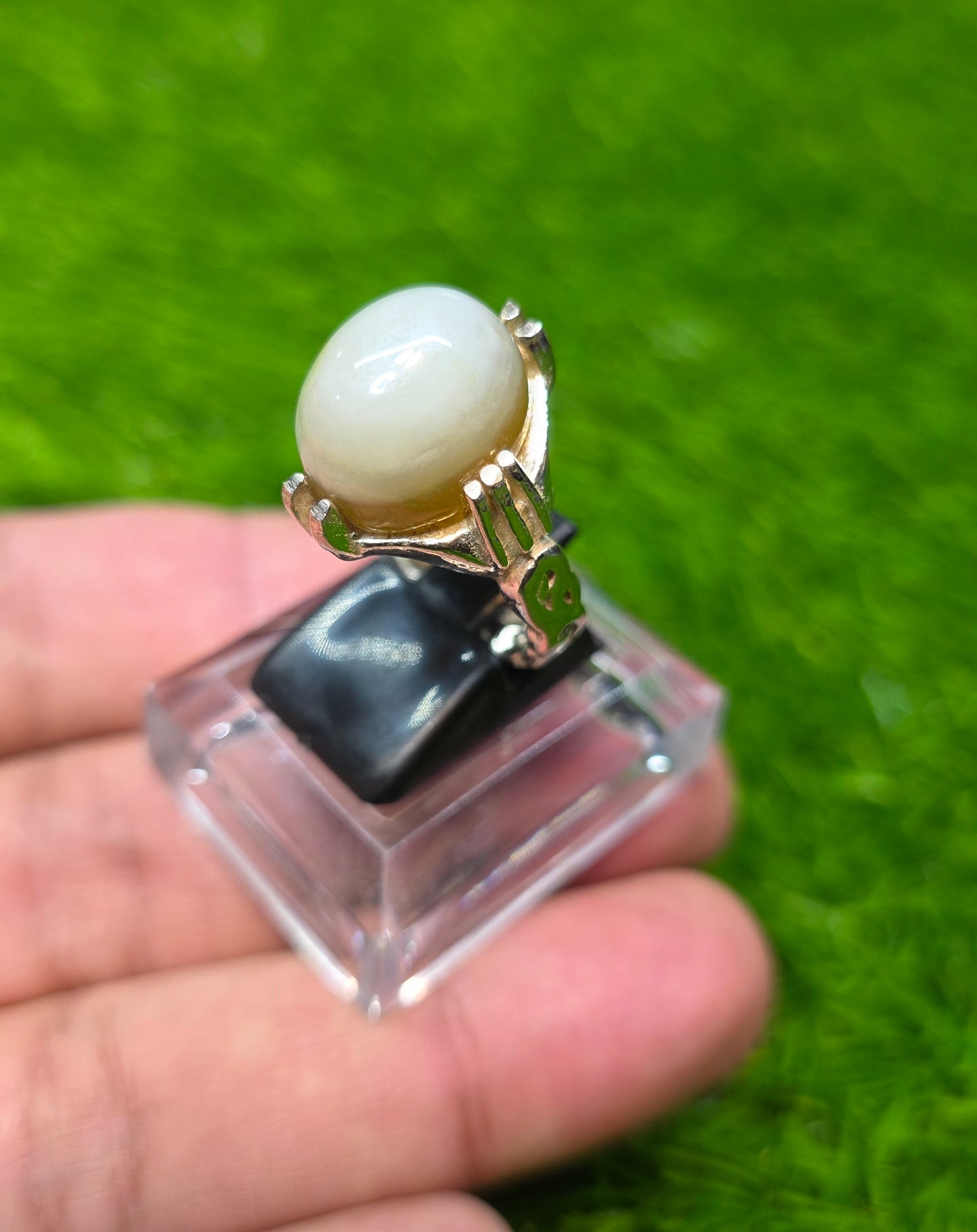 Premium Quality Eye Aqeeq Ring