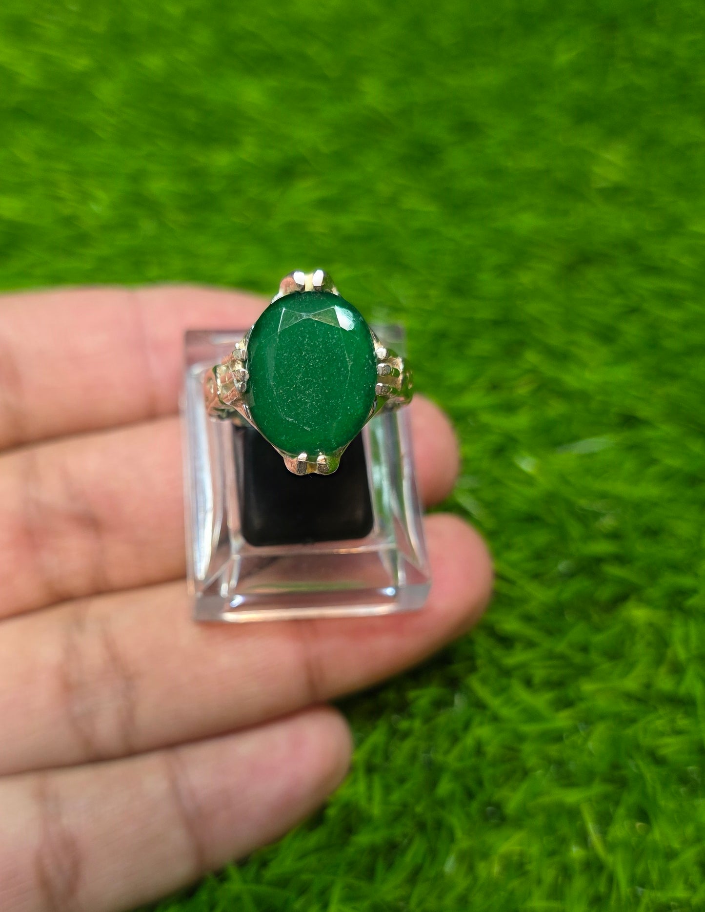Premium Quality Zamurd Ring