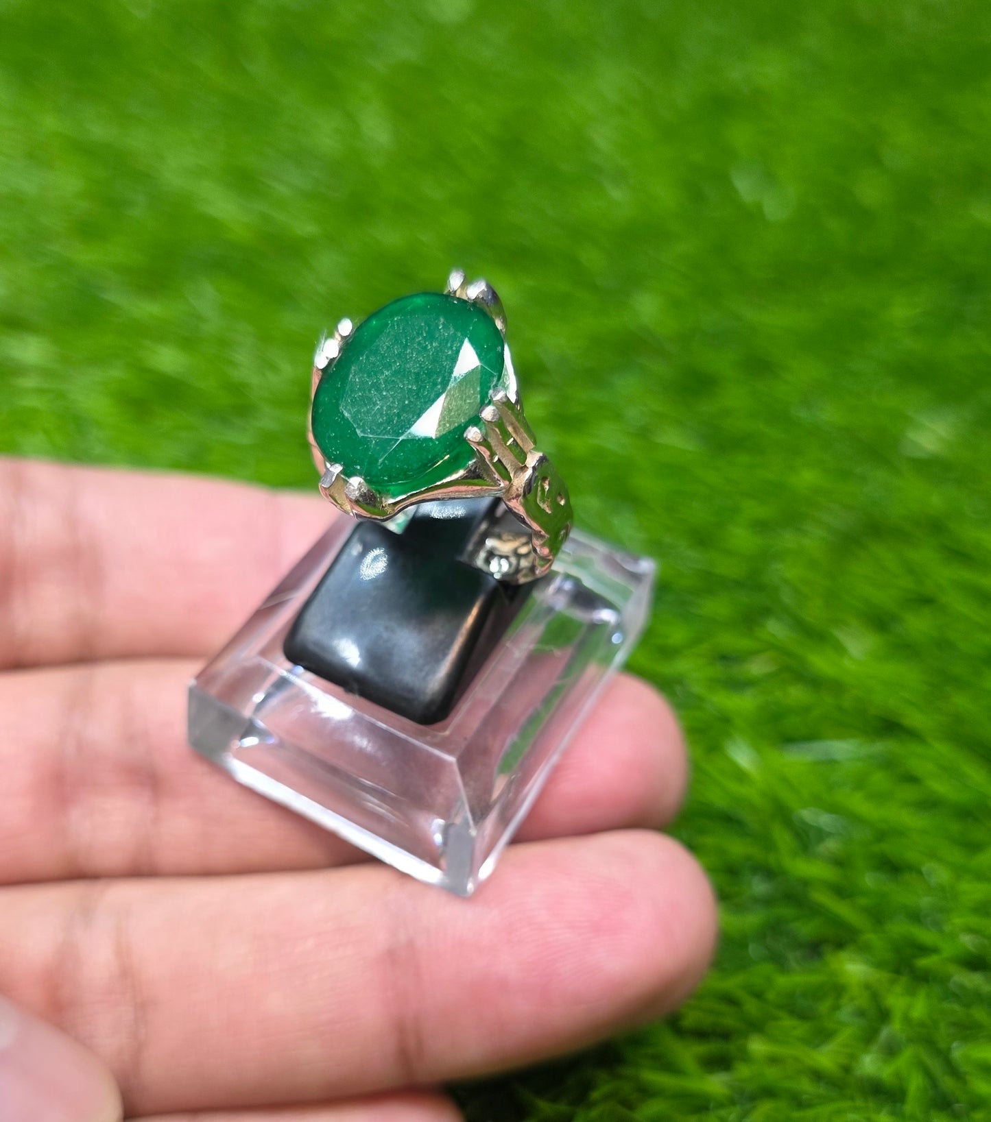 Premium Quality Zamurd Ring