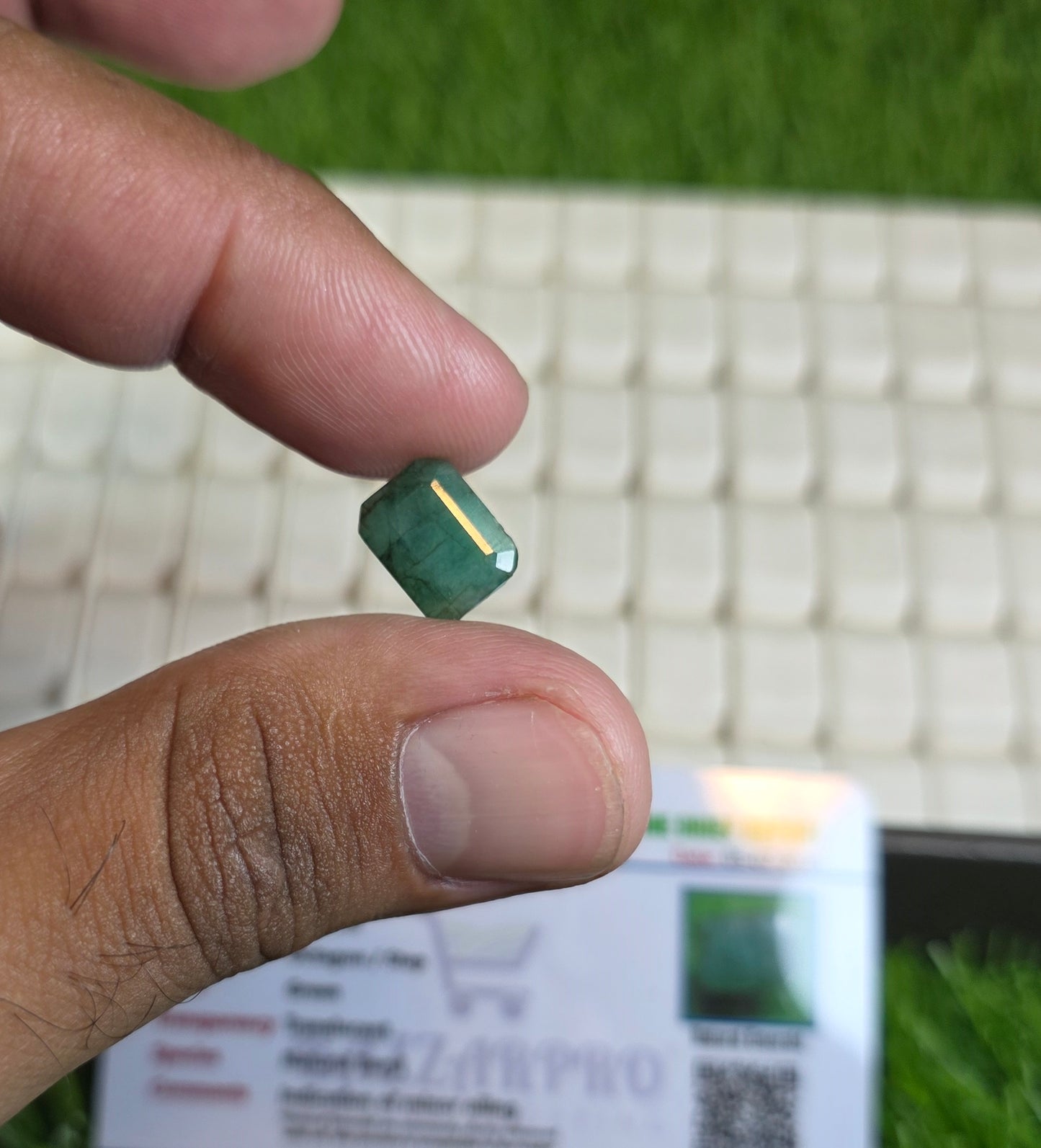 Natural Zambia Zamurd Stone With Lab Certificate