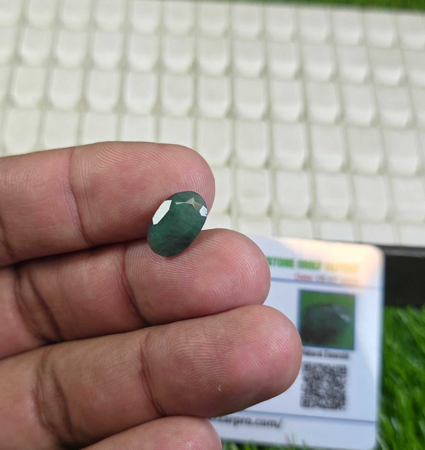 Natural Zambia Zamurd Stone With Lab Certificate