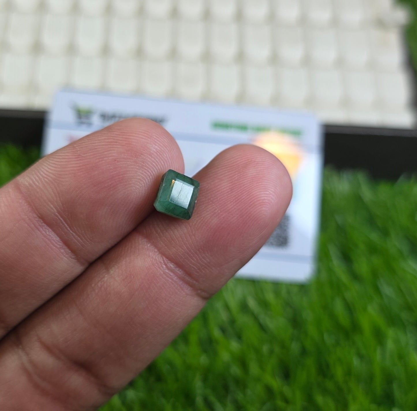 Natural Zambia Zamurd Stone With Lab Certificate